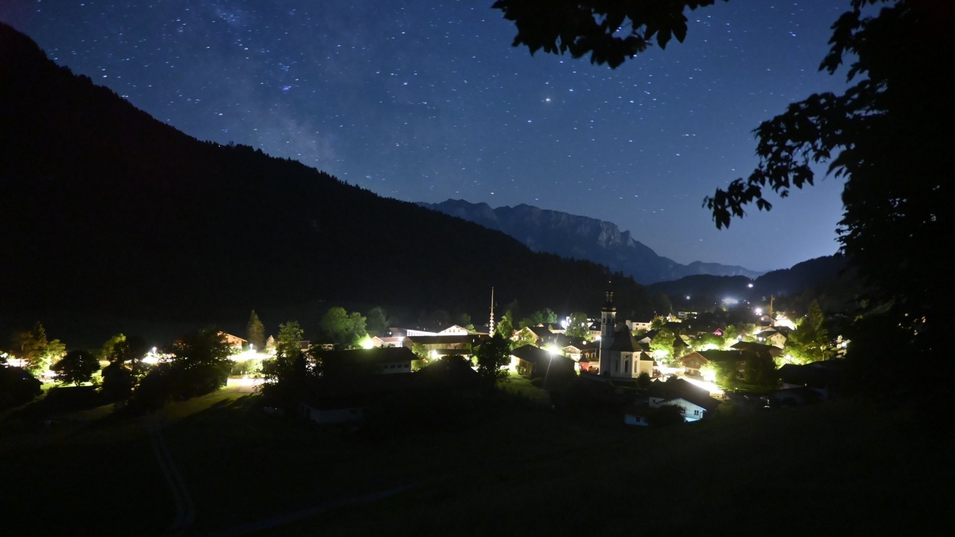 Archiv Foto Webcam Sachrang-Blick über Bergsteigerdorf