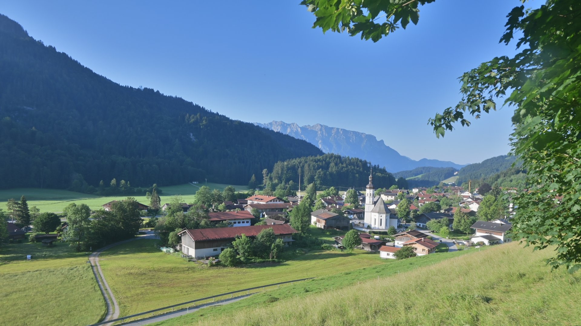 Archiv Foto Webcam Sachrang-Blick über Bergsteigerdorf
