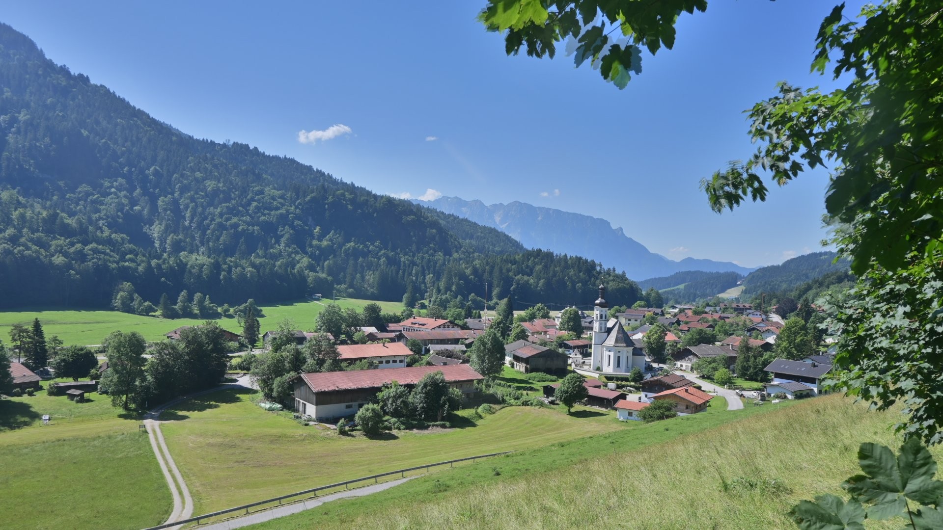 Archiv Foto Webcam Sachrang-Blick über Bergsteigerdorf