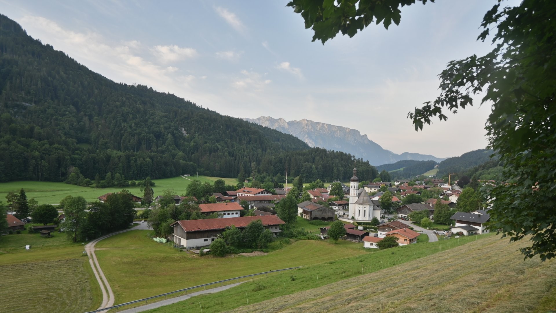 Archiv Foto Webcam Sachrang-Blick über Bergsteigerdorf