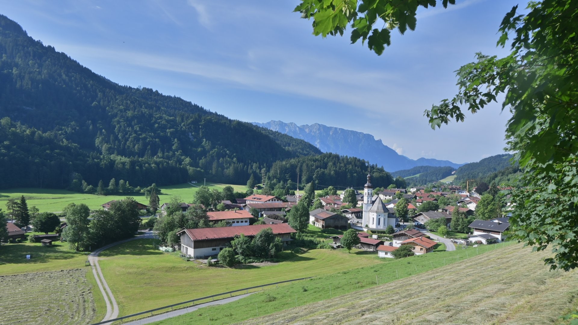 Archiv Foto Webcam Sachrang-Blick über Bergsteigerdorf