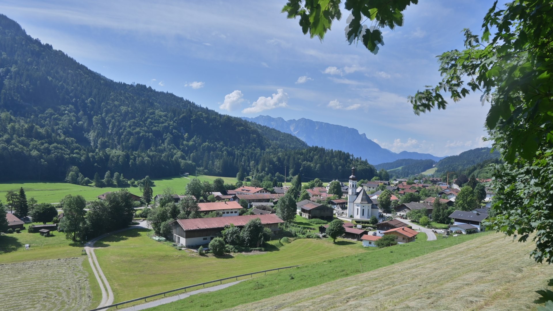 Archiv Foto Webcam Sachrang-Blick über Bergsteigerdorf