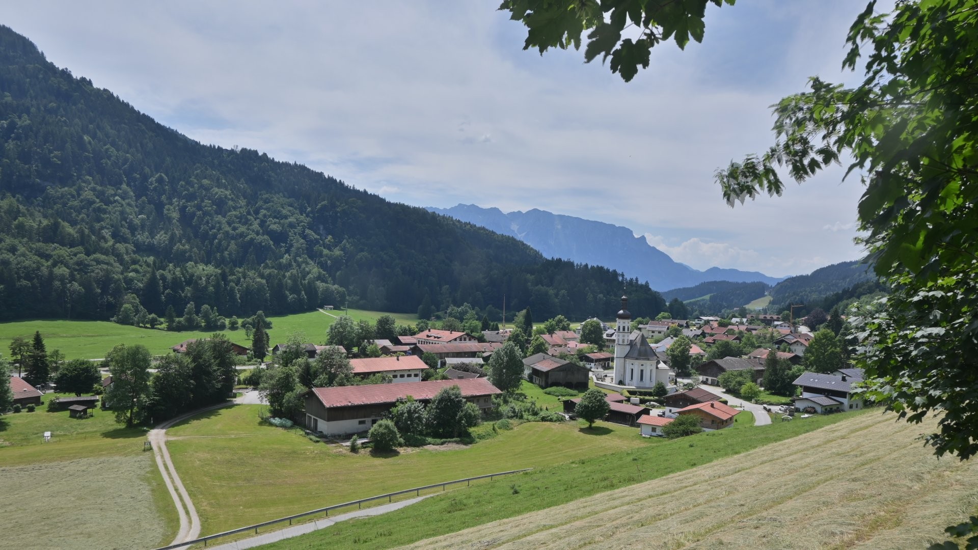 Archiv Foto Webcam Sachrang-Blick über Bergsteigerdorf
