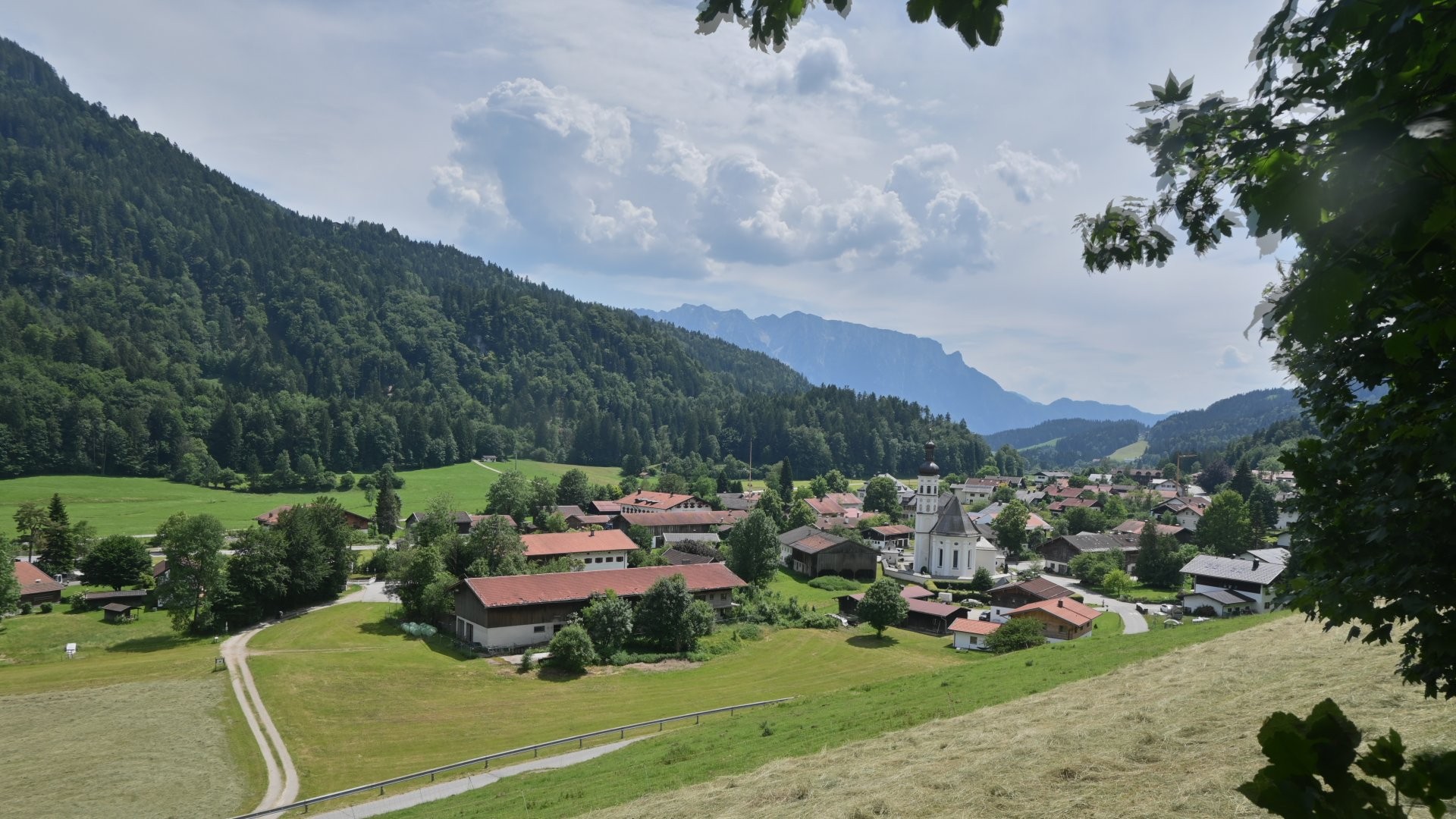 Archiv Foto Webcam Sachrang-Blick über Bergsteigerdorf