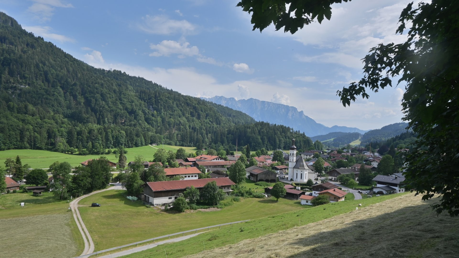 Archiv Foto Webcam Sachrang-Blick über Bergsteigerdorf
