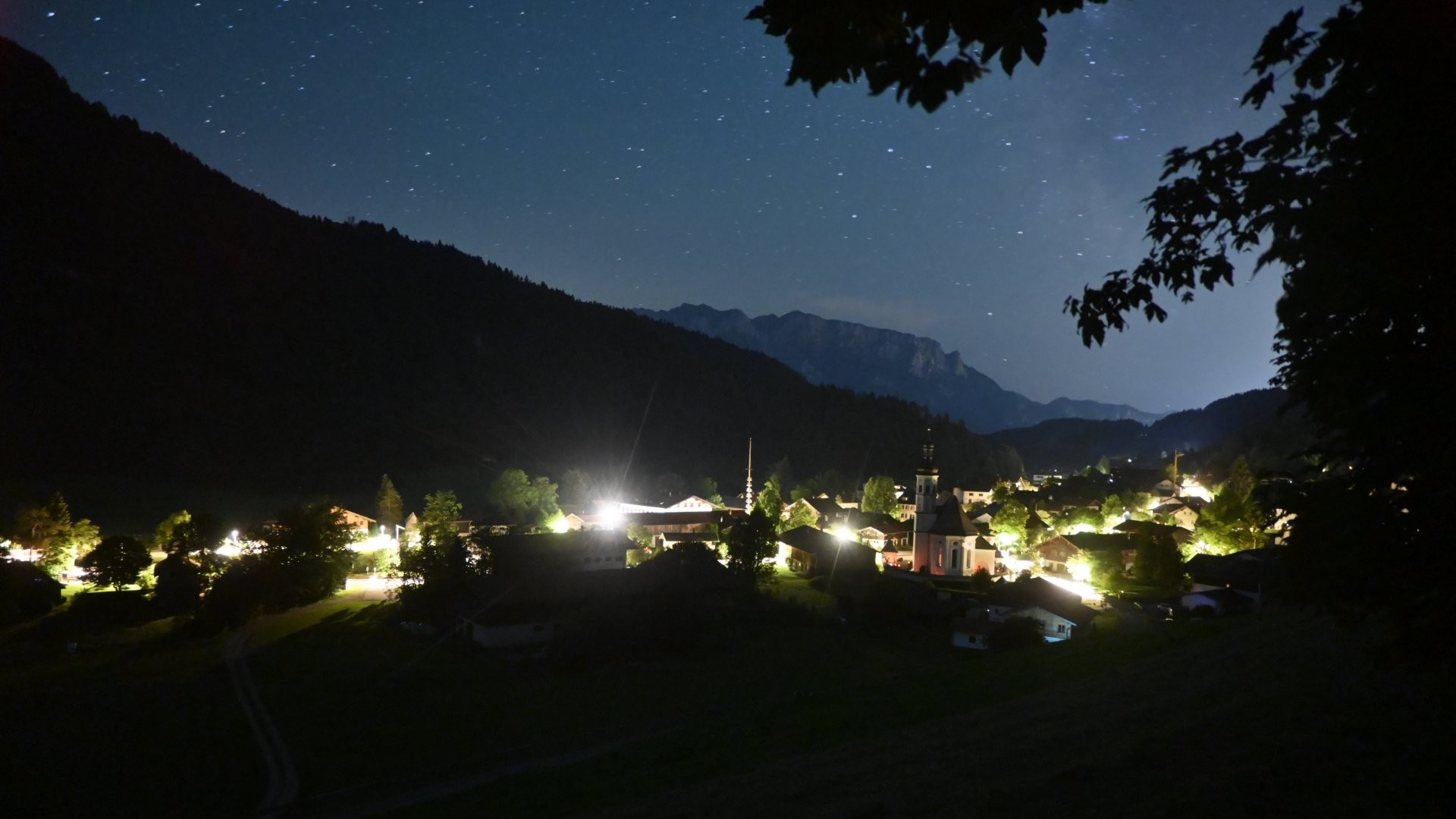 Archiv Foto Webcam Sachrang-Blick über Bergsteigerdorf