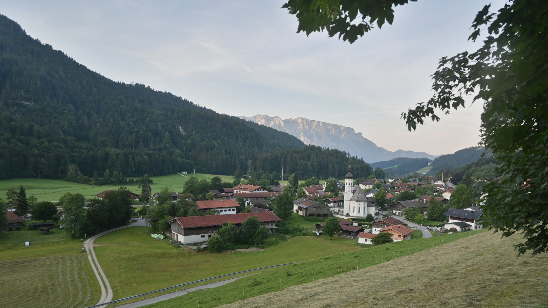 Archiv Foto Webcam Sachrang-Blick über Bergsteigerdorf