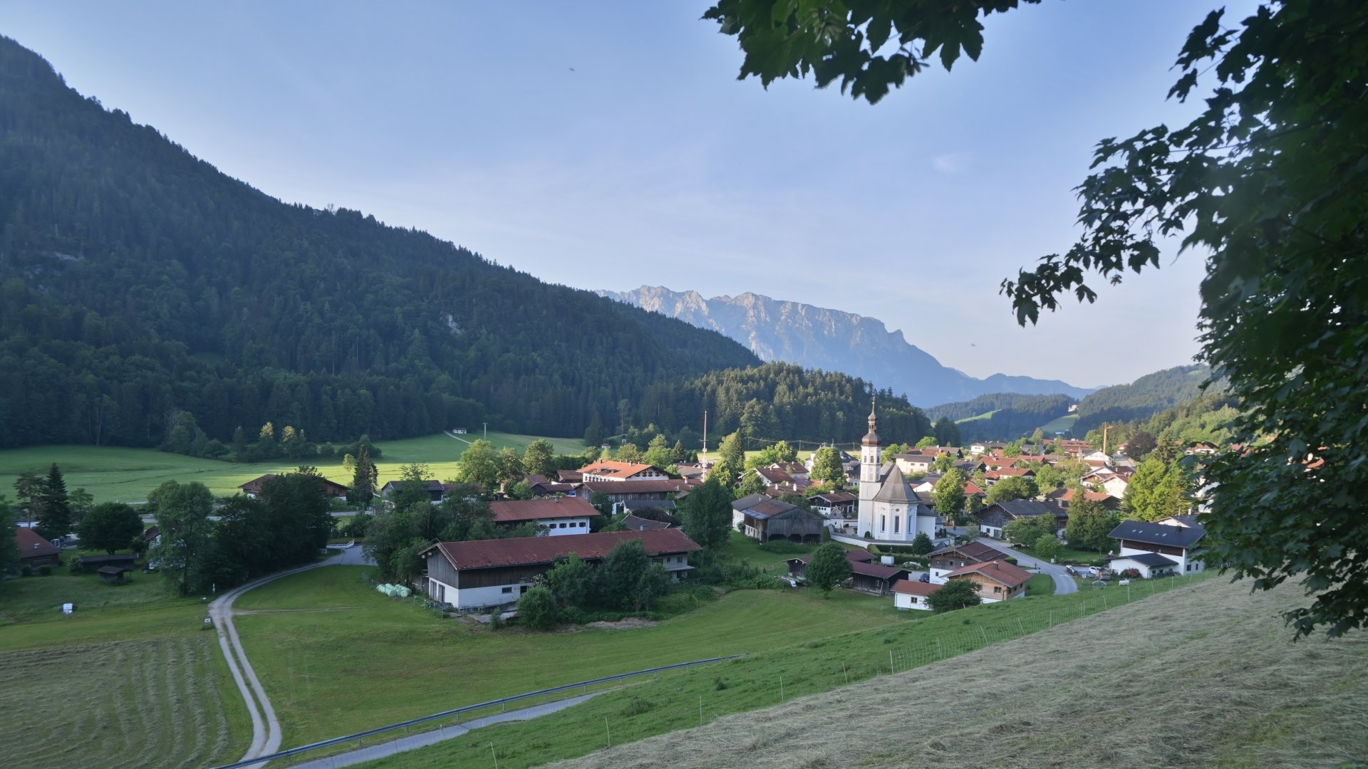 Archiv Foto Webcam Sachrang-Blick über Bergsteigerdorf