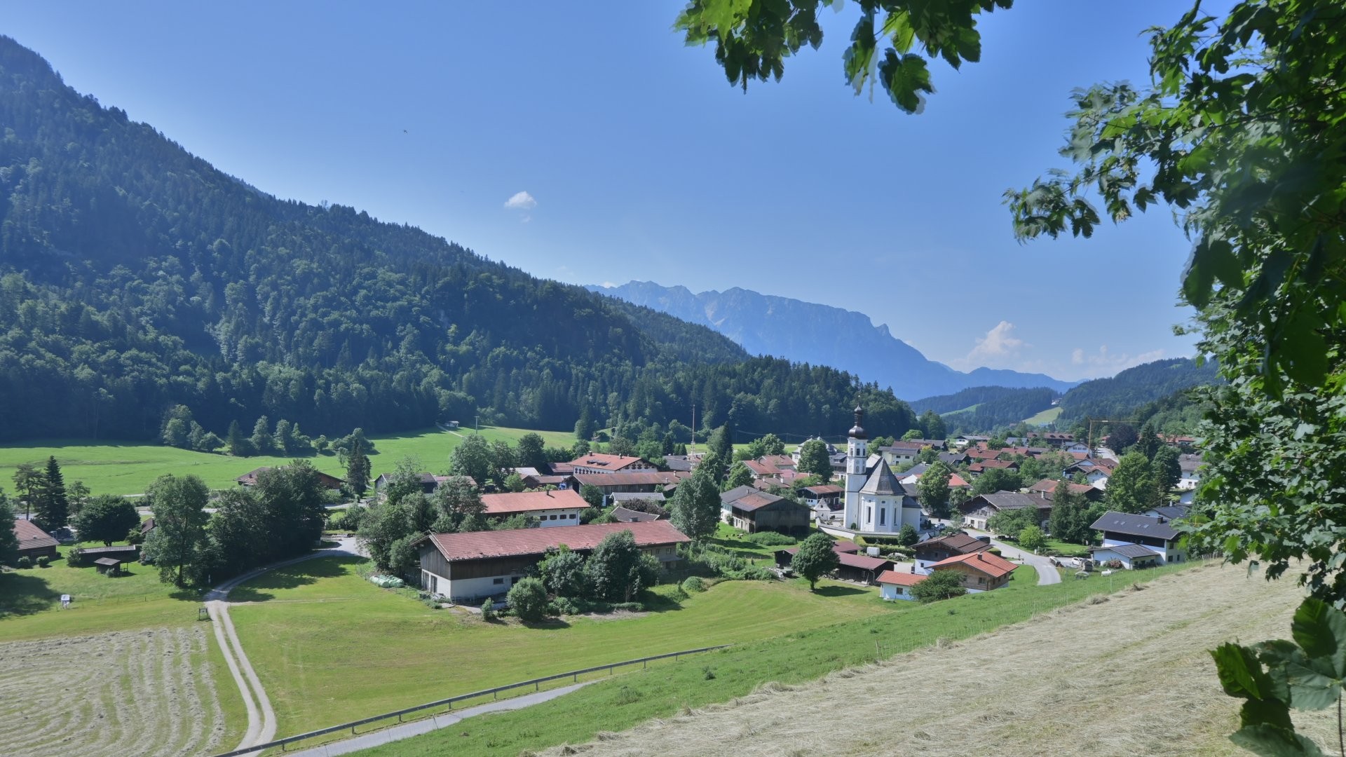 Archiv Foto Webcam Sachrang-Blick über Bergsteigerdorf