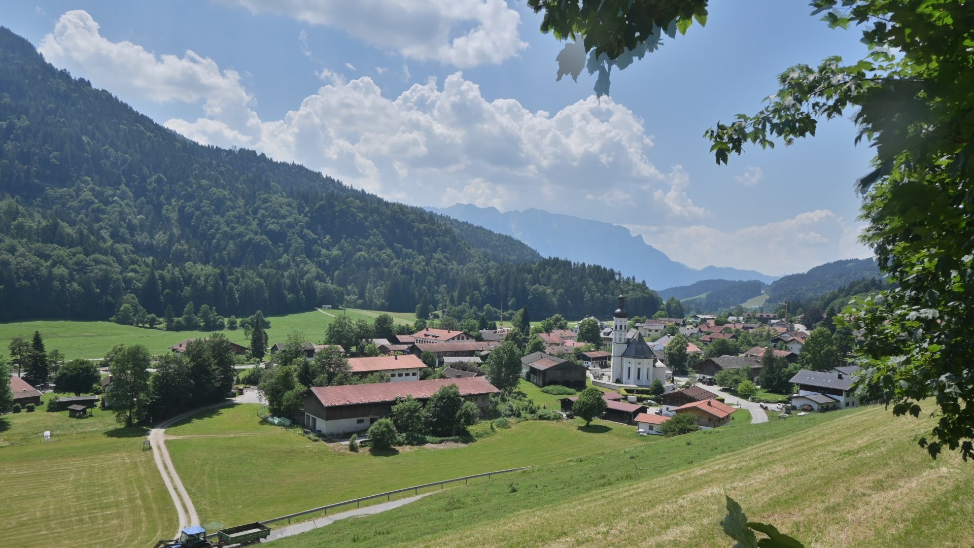 Archiv Foto Webcam Sachrang-Blick über Bergsteigerdorf
