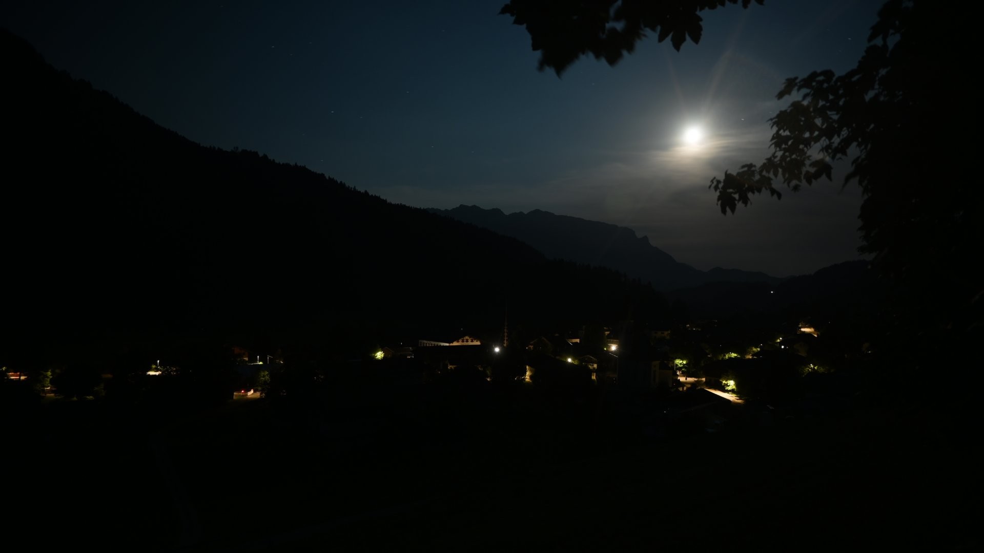 Archiv Foto Webcam Sachrang-Blick über Bergsteigerdorf