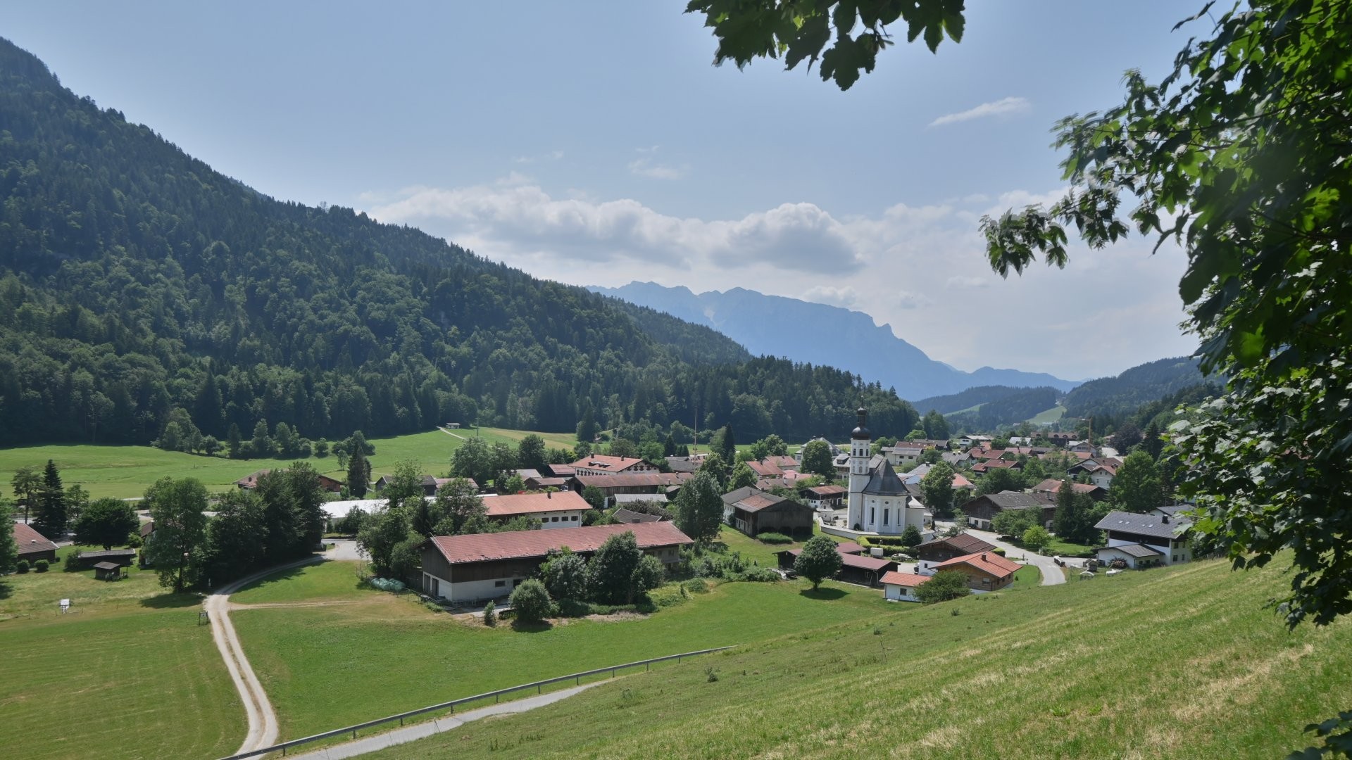 Archiv Foto Webcam Sachrang-Blick über Bergsteigerdorf