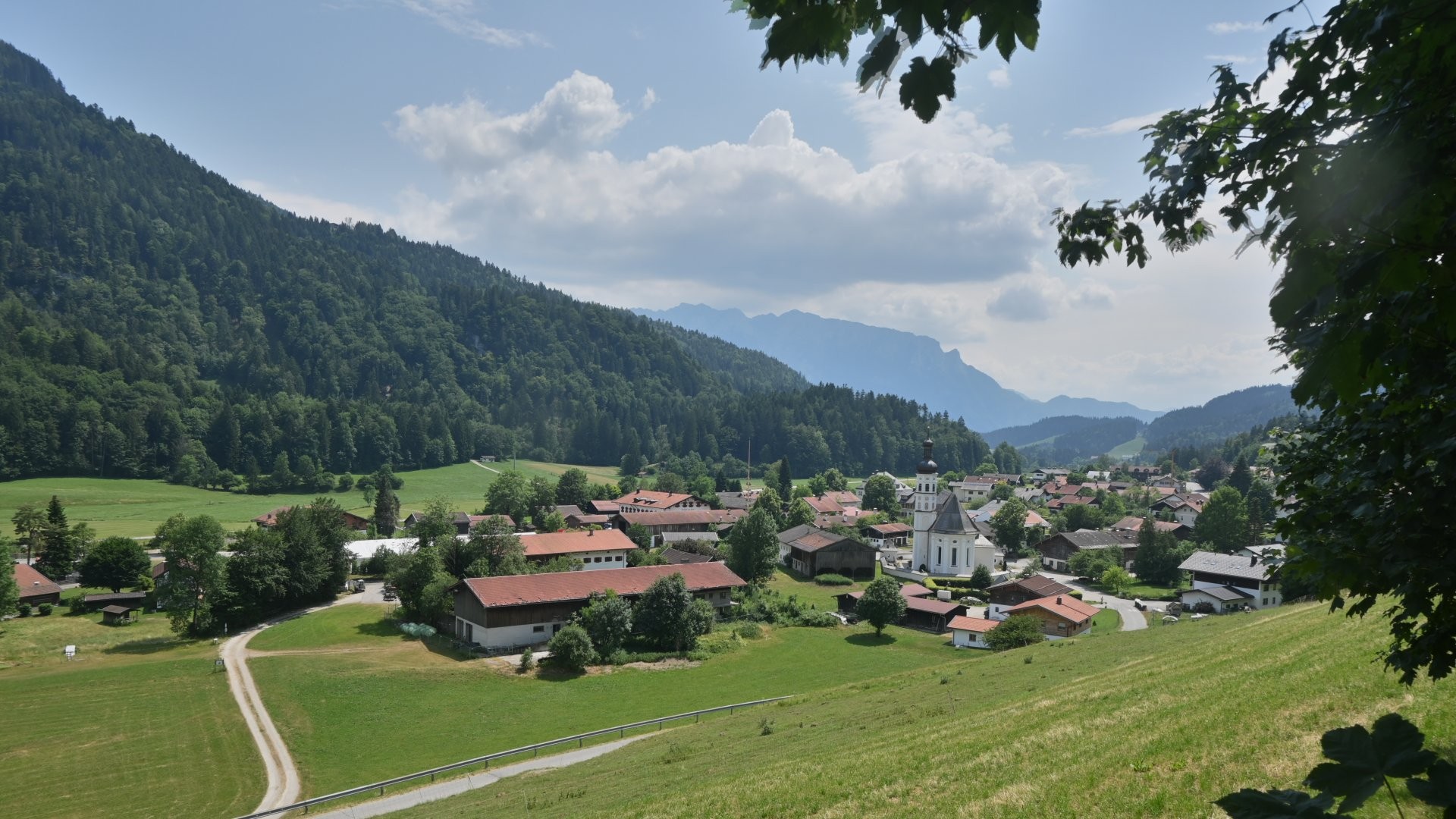 Archiv Foto Webcam Sachrang-Blick über Bergsteigerdorf