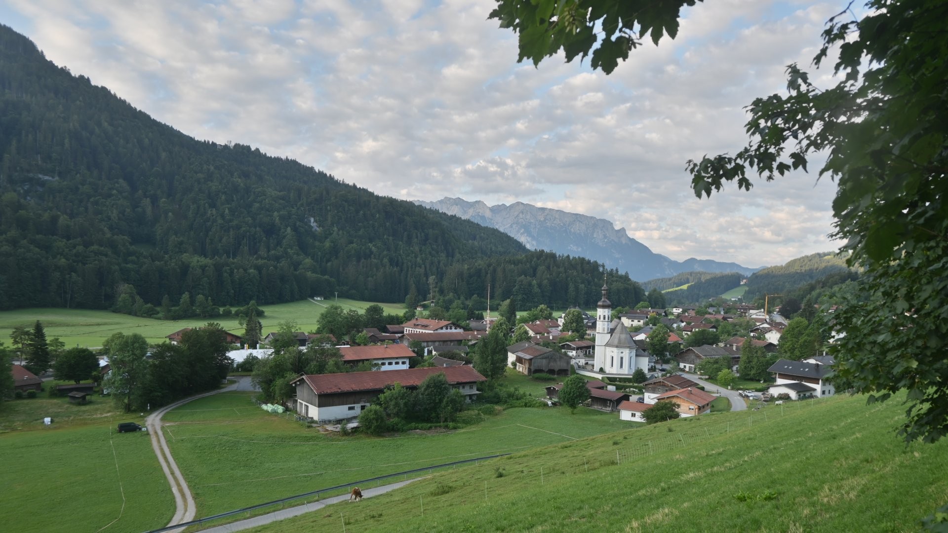 Archiv Foto Webcam Sachrang-Blick über Bergsteigerdorf