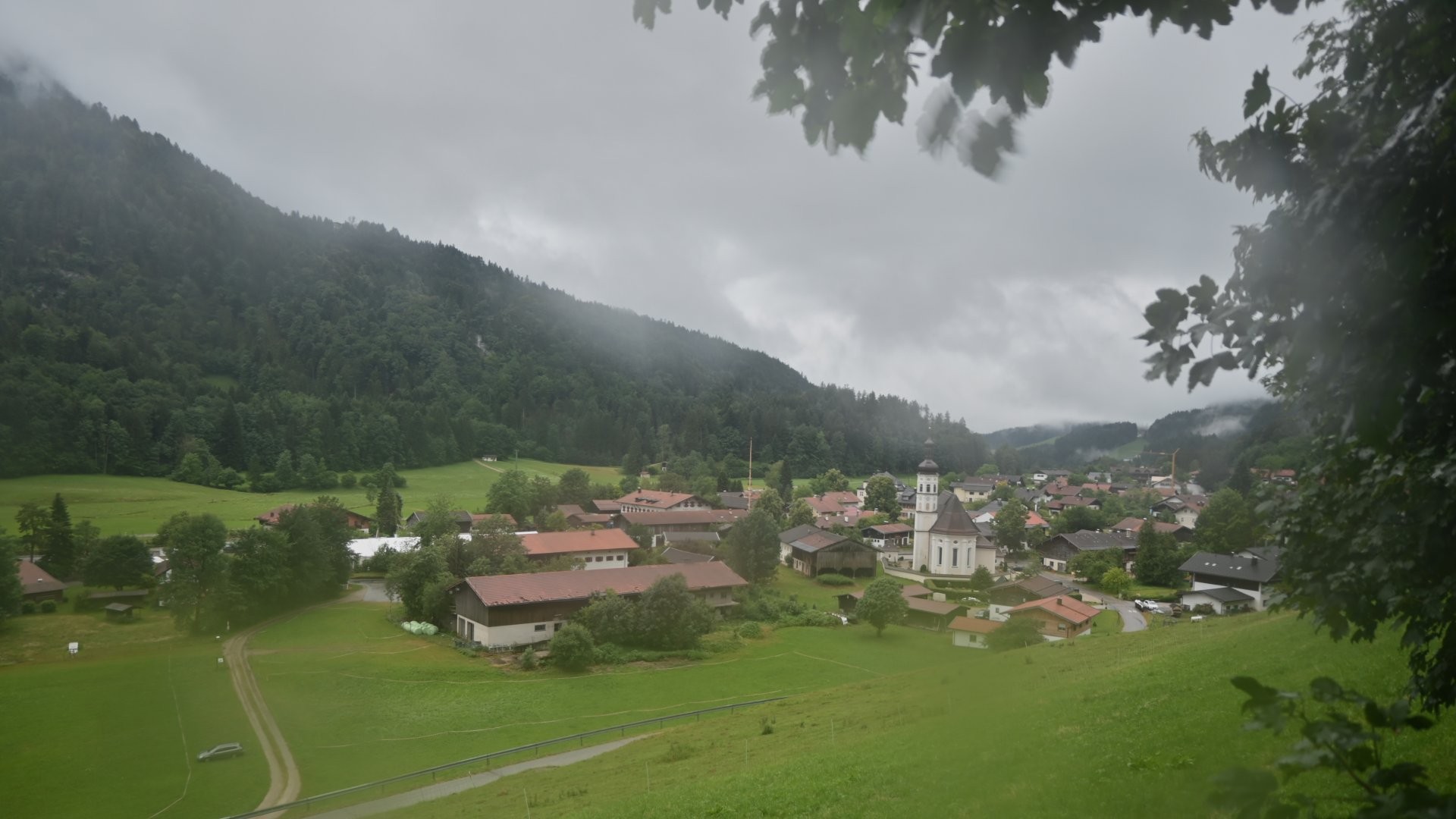 Archiv Foto Webcam Sachrang-Blick über Bergsteigerdorf