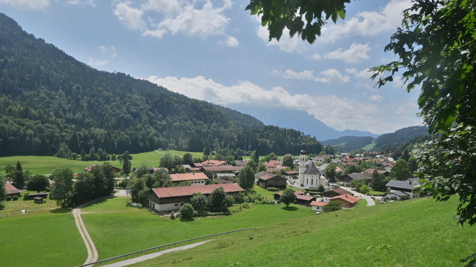 Archiv Foto Webcam Sachrang-Blick über Bergsteigerdorf