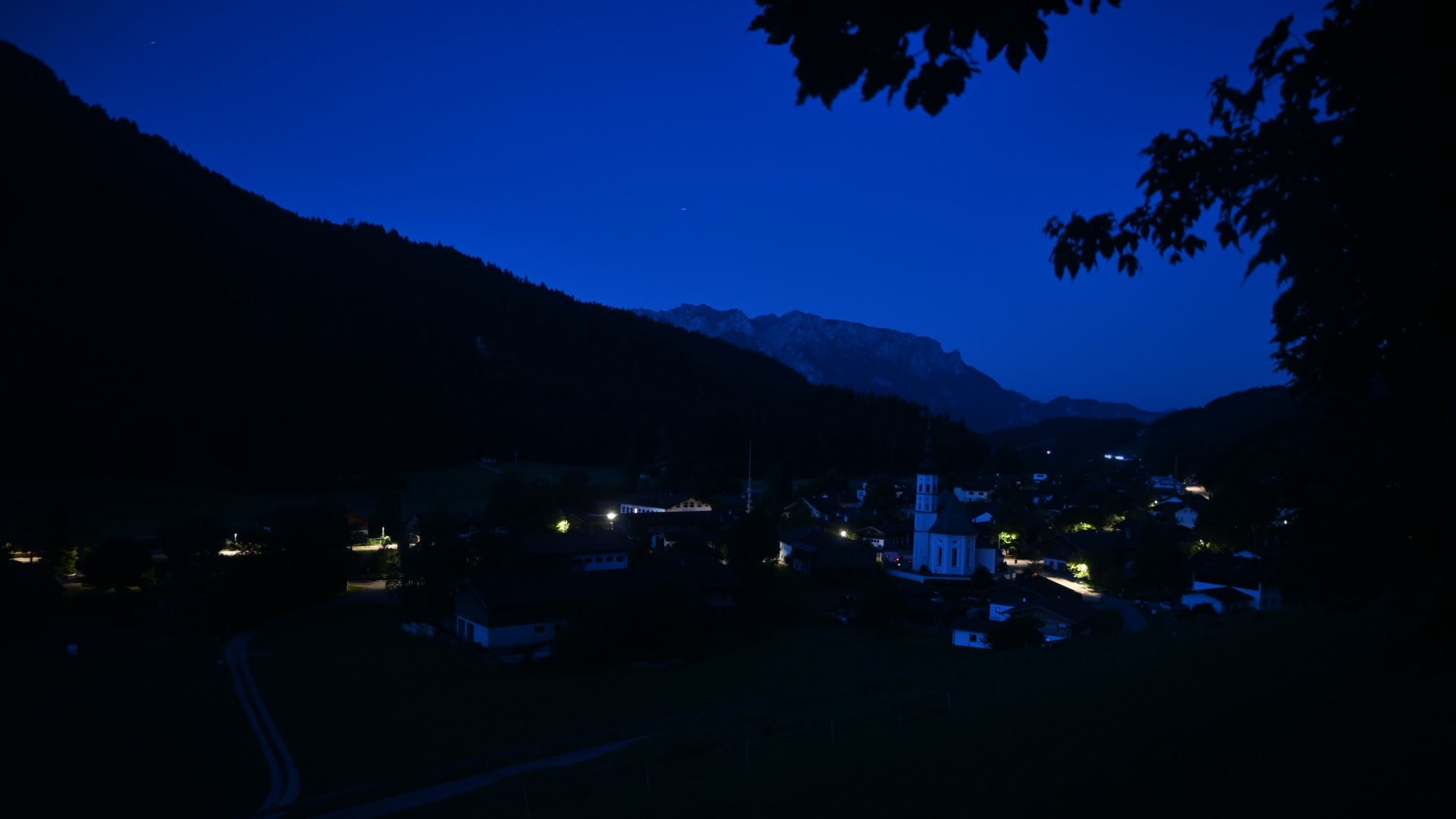 Archiv Foto Webcam Sachrang-Blick über Bergsteigerdorf