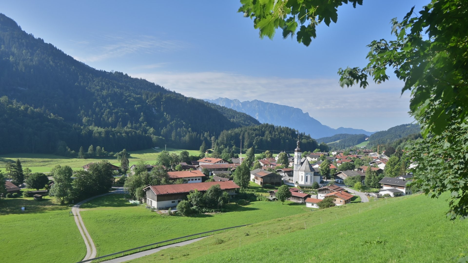 Archiv Foto Webcam Sachrang-Blick über Bergsteigerdorf