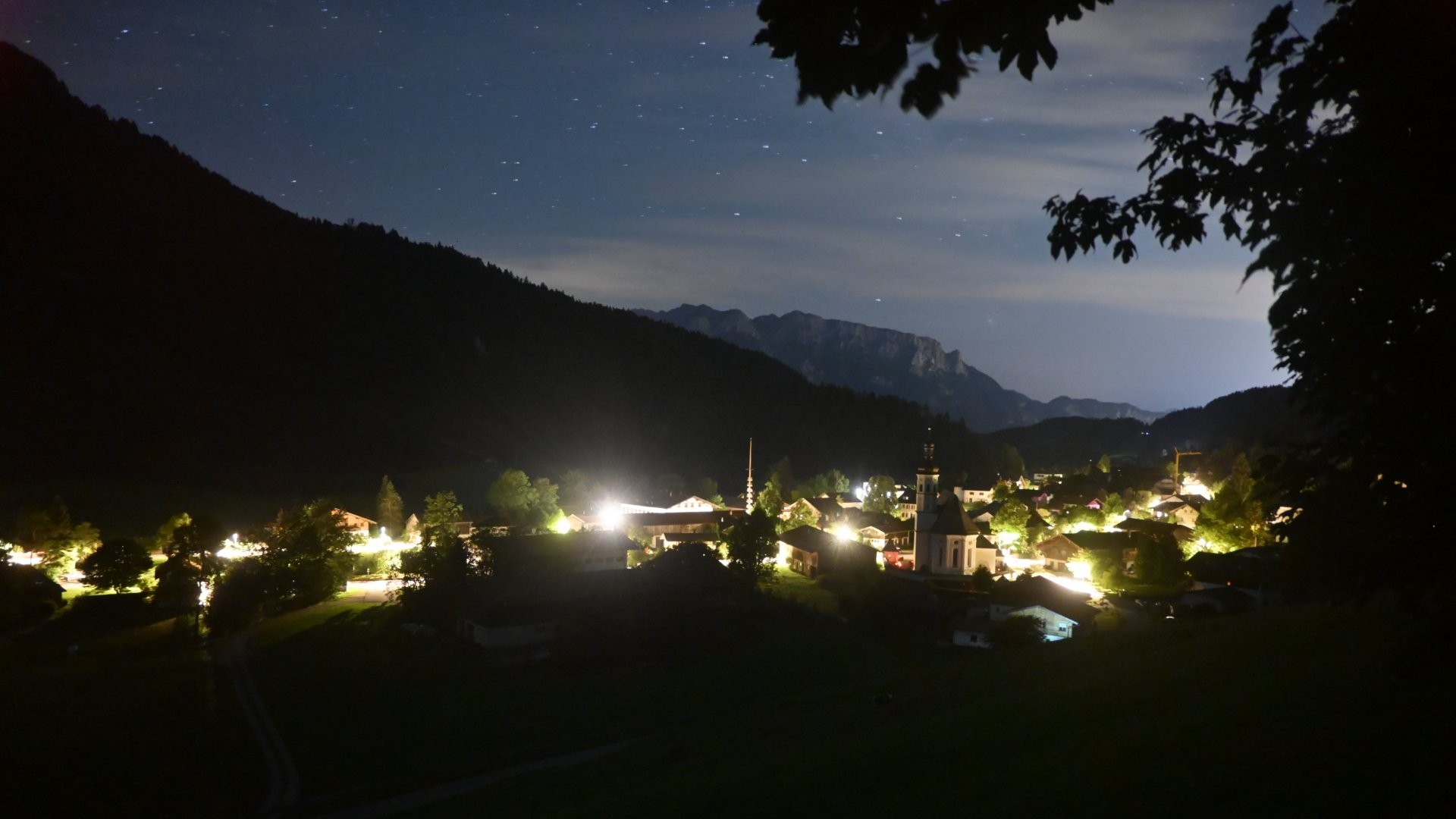 Archiv Foto Webcam Sachrang-Blick über Bergsteigerdorf