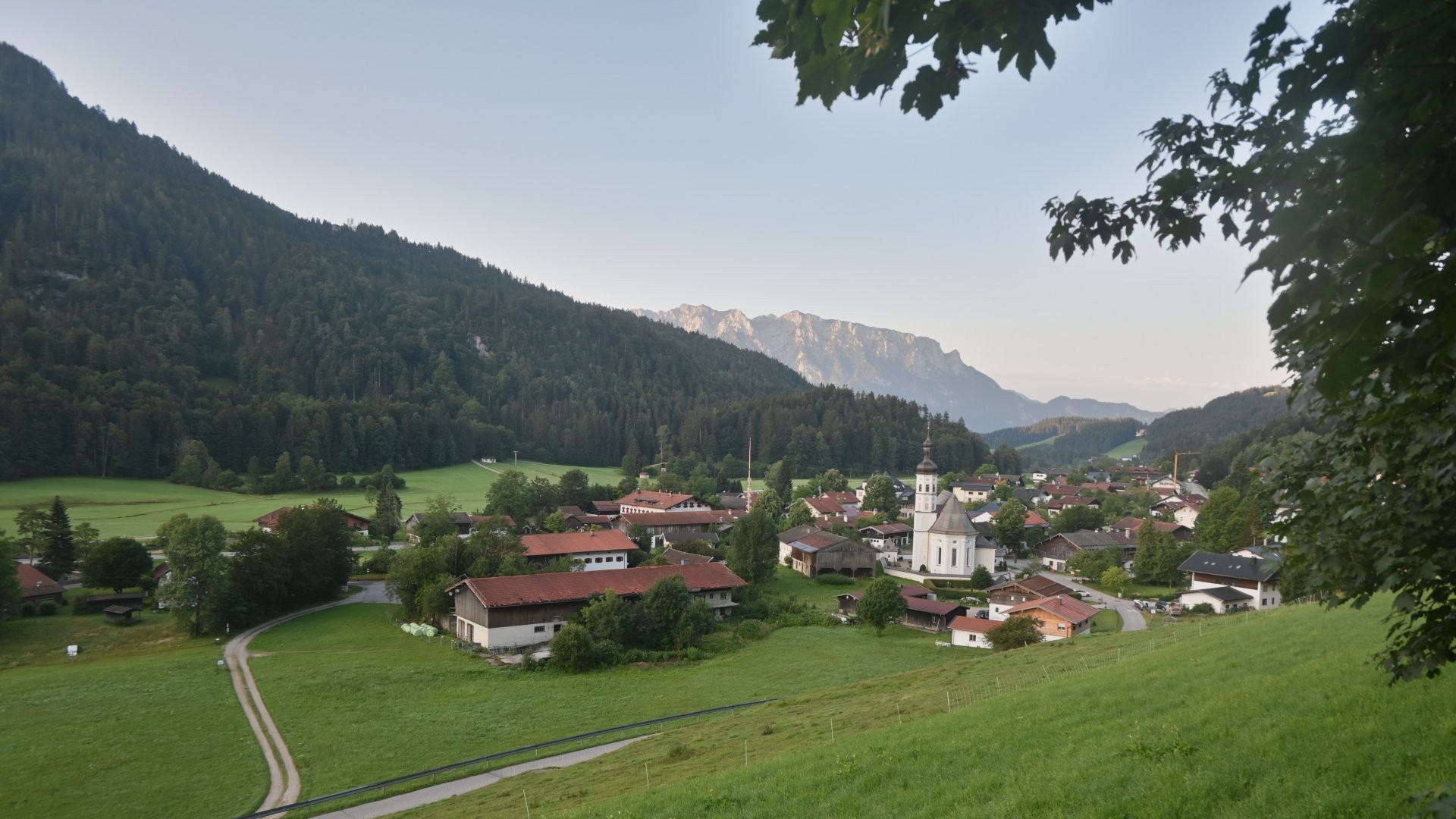 Archiv Foto Webcam Sachrang-Blick über Bergsteigerdorf