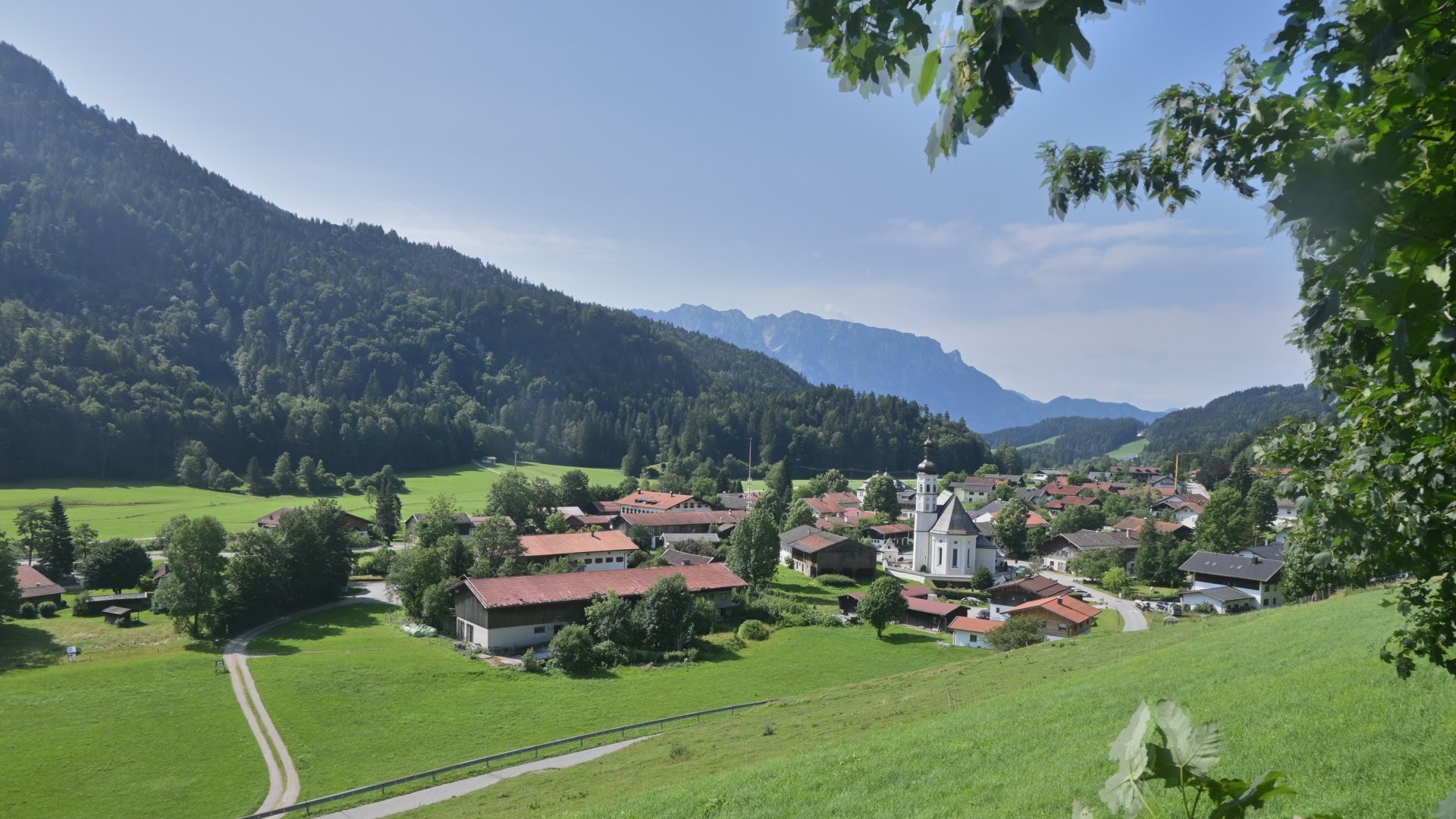Archiv Foto Webcam Sachrang-Blick über Bergsteigerdorf