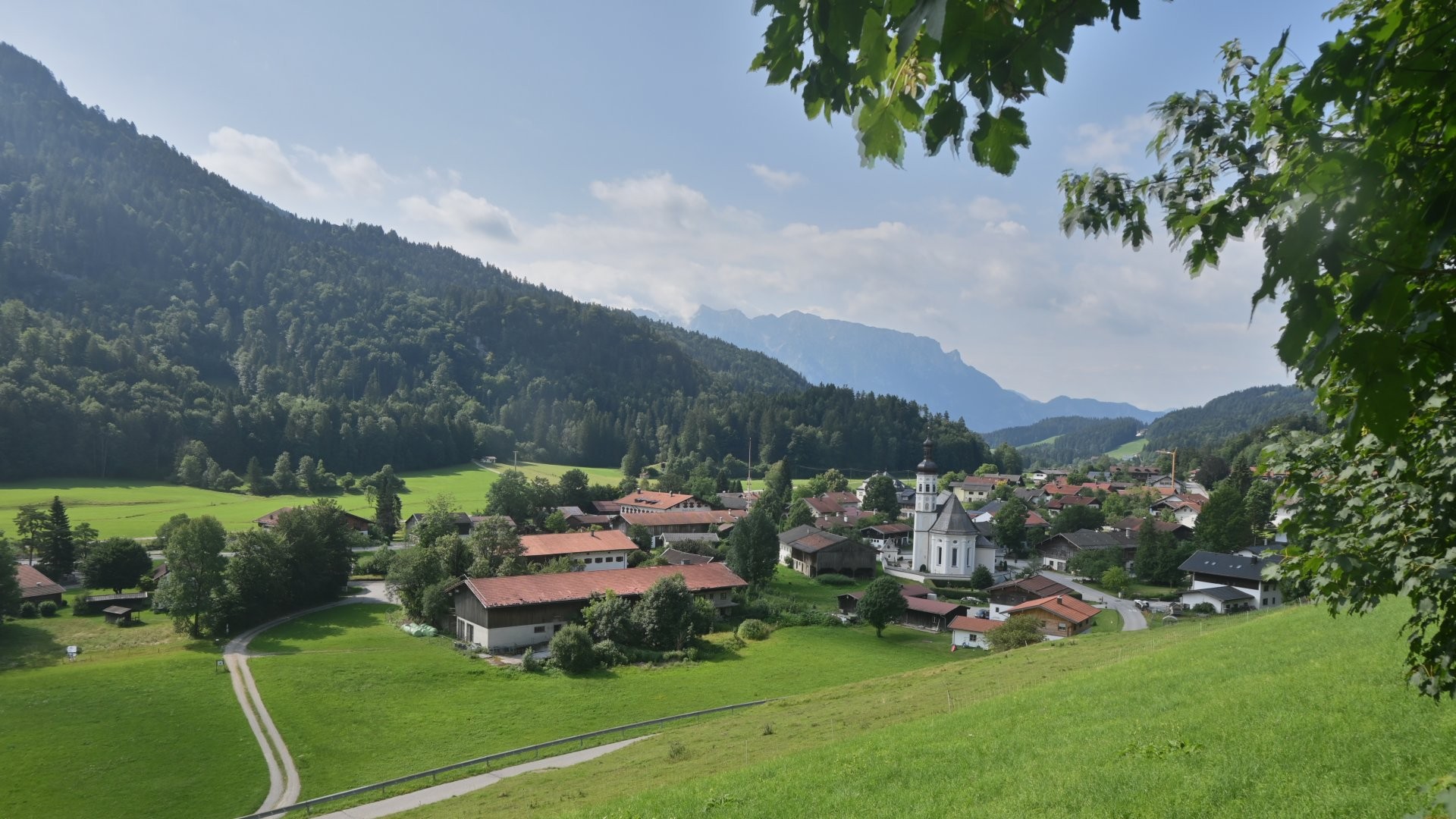 Archiv Foto Webcam Sachrang-Blick über Bergsteigerdorf