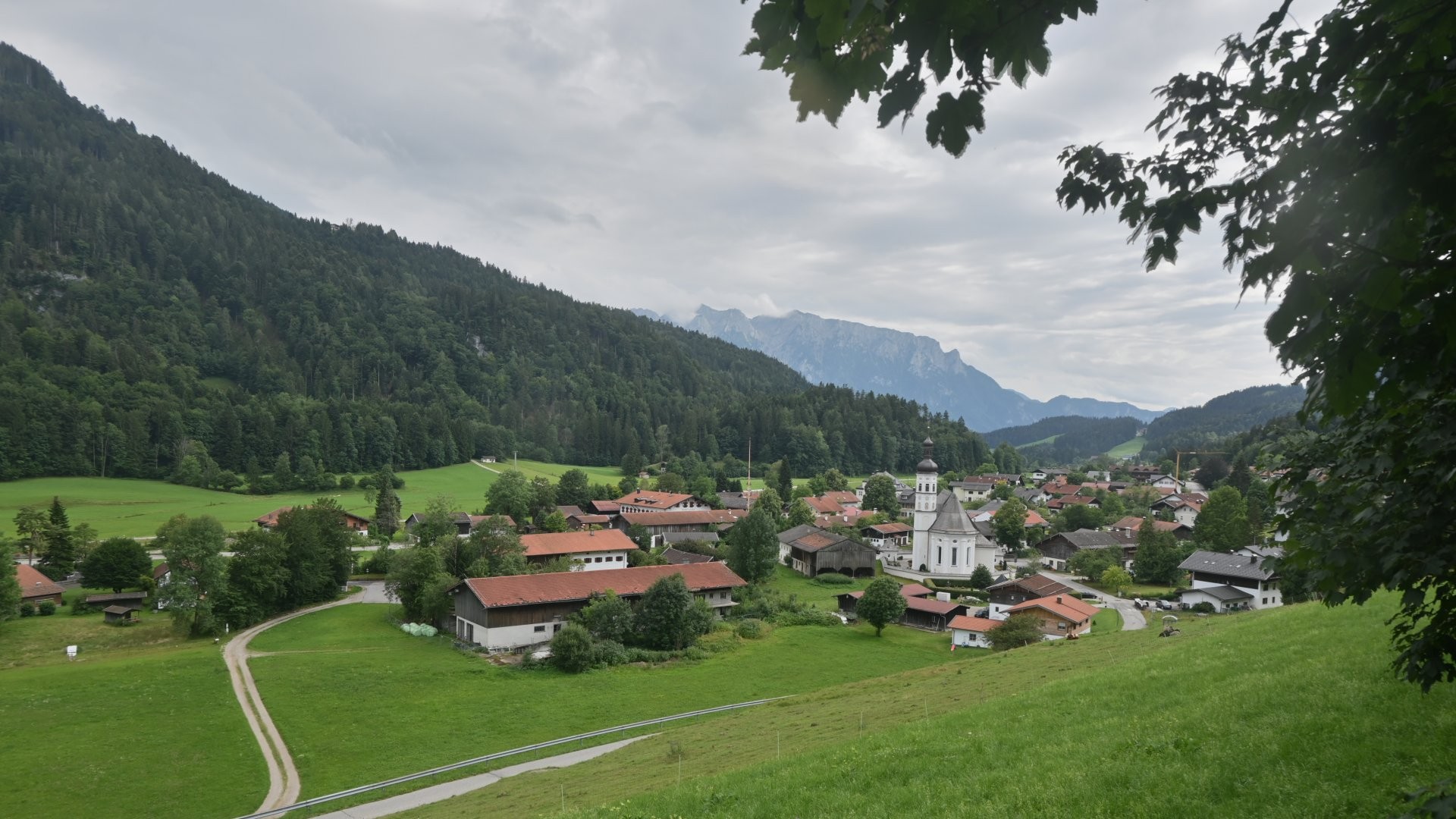 Archiv Foto Webcam Sachrang-Blick über Bergsteigerdorf