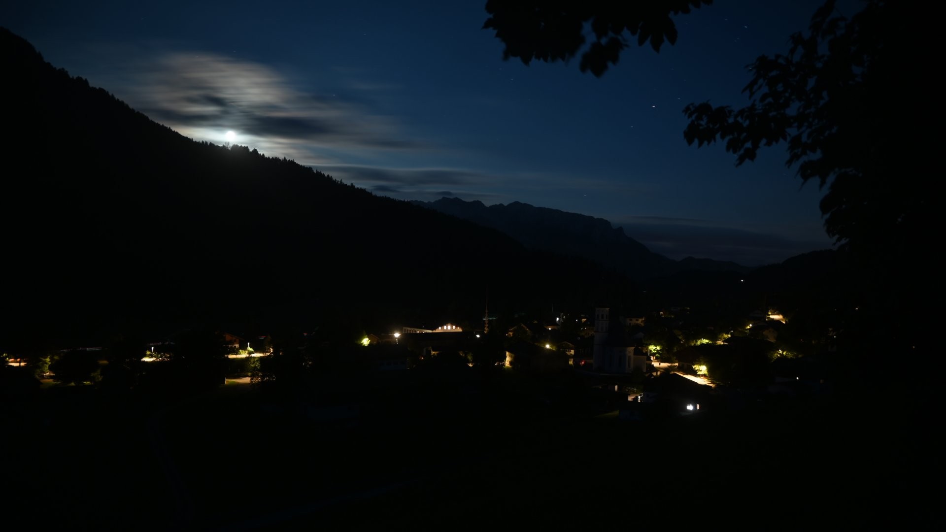 Archiv Foto Webcam Sachrang-Blick über Bergsteigerdorf