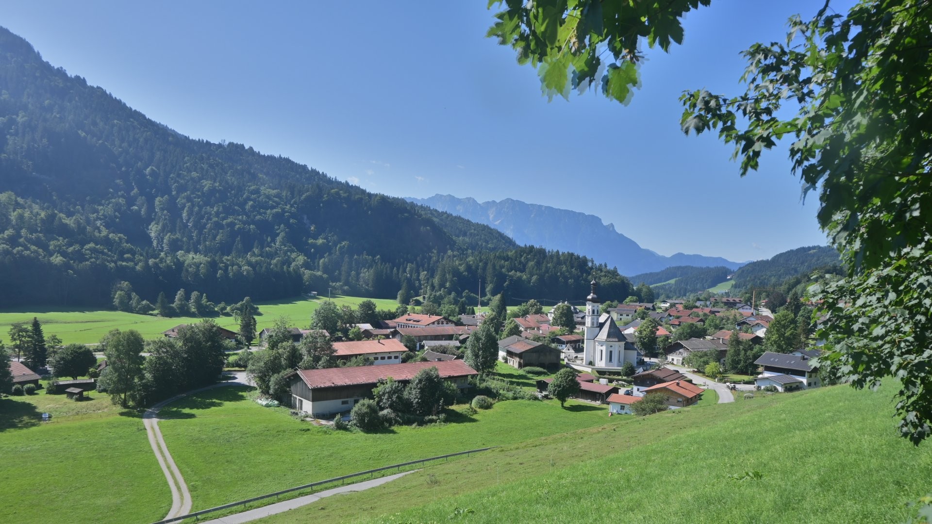 Archiv Foto Webcam Sachrang-Blick über Bergsteigerdorf