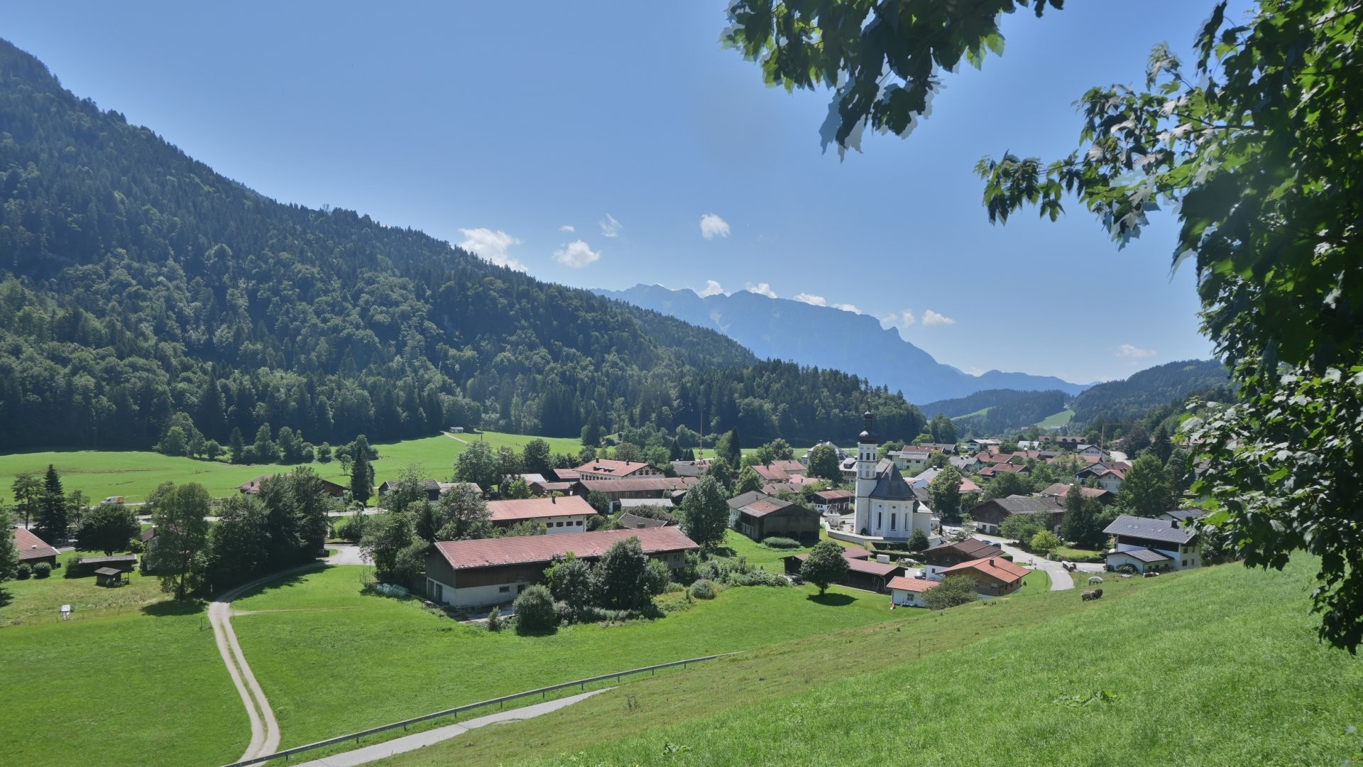 Archiv Foto Webcam Sachrang-Blick über Bergsteigerdorf