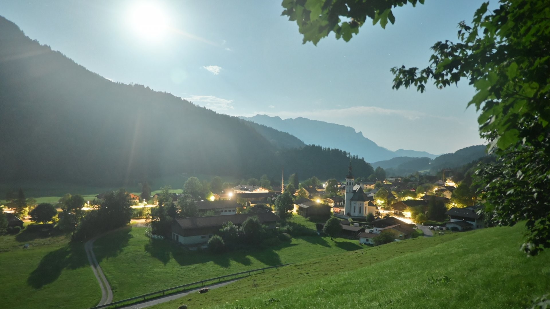 Archiv Foto Webcam Sachrang-Blick über Bergsteigerdorf