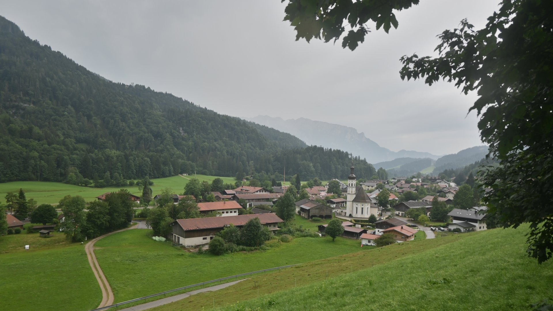Archiv Foto Webcam Sachrang-Blick über Bergsteigerdorf