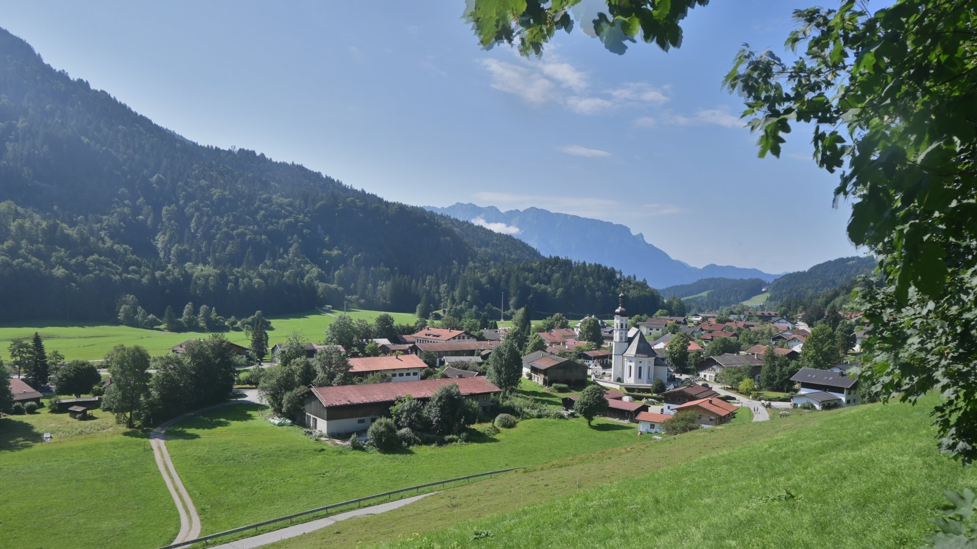 Archiv Foto Webcam Sachrang-Blick über Bergsteigerdorf
