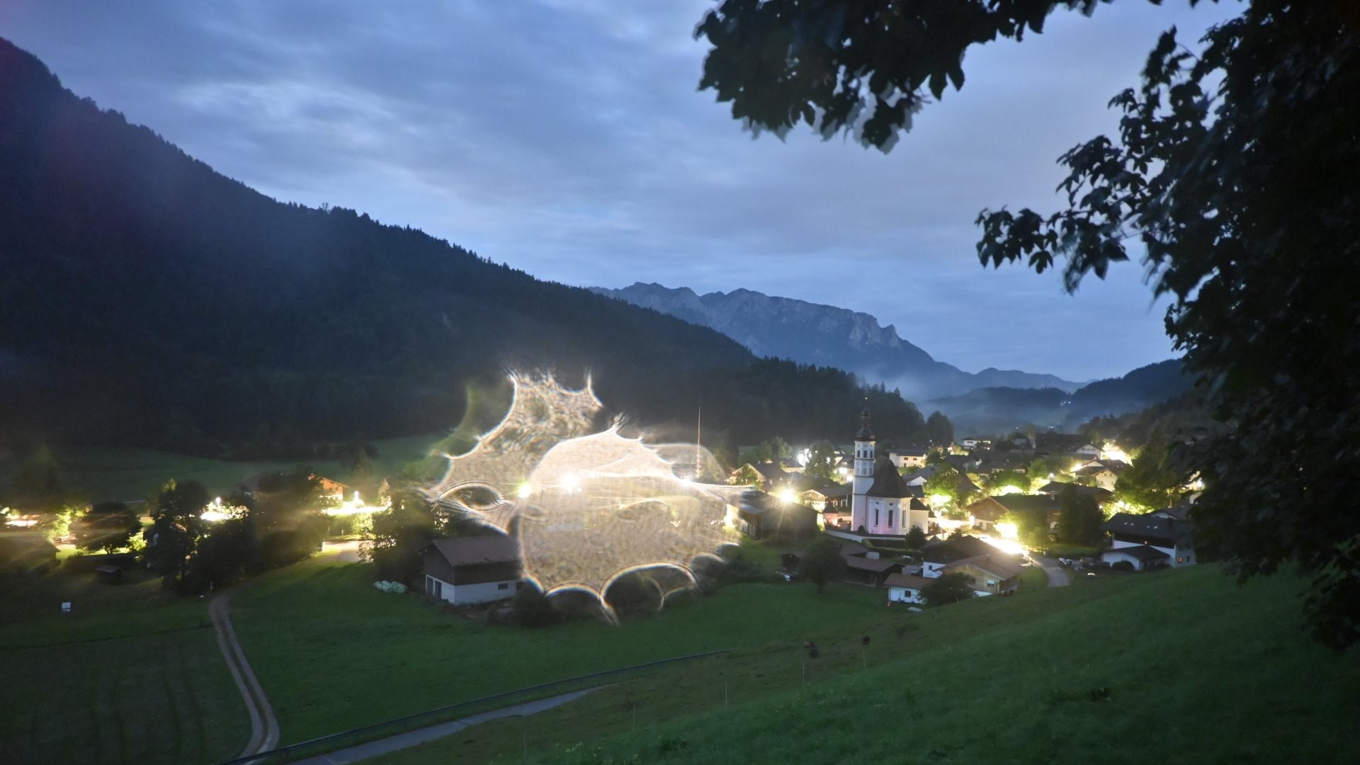 Archiv Foto Webcam Sachrang-Blick über Bergsteigerdorf