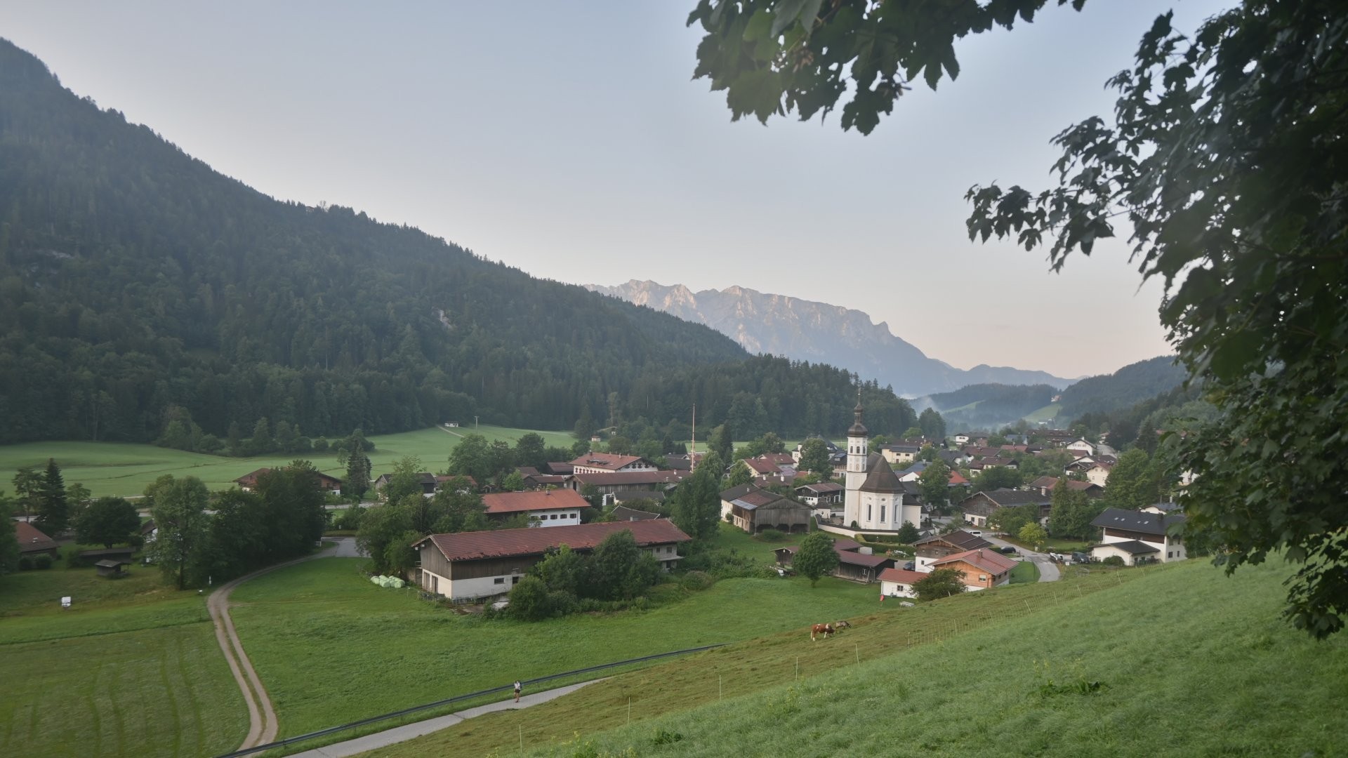 Archiv Foto Webcam Sachrang-Blick über Bergsteigerdorf
