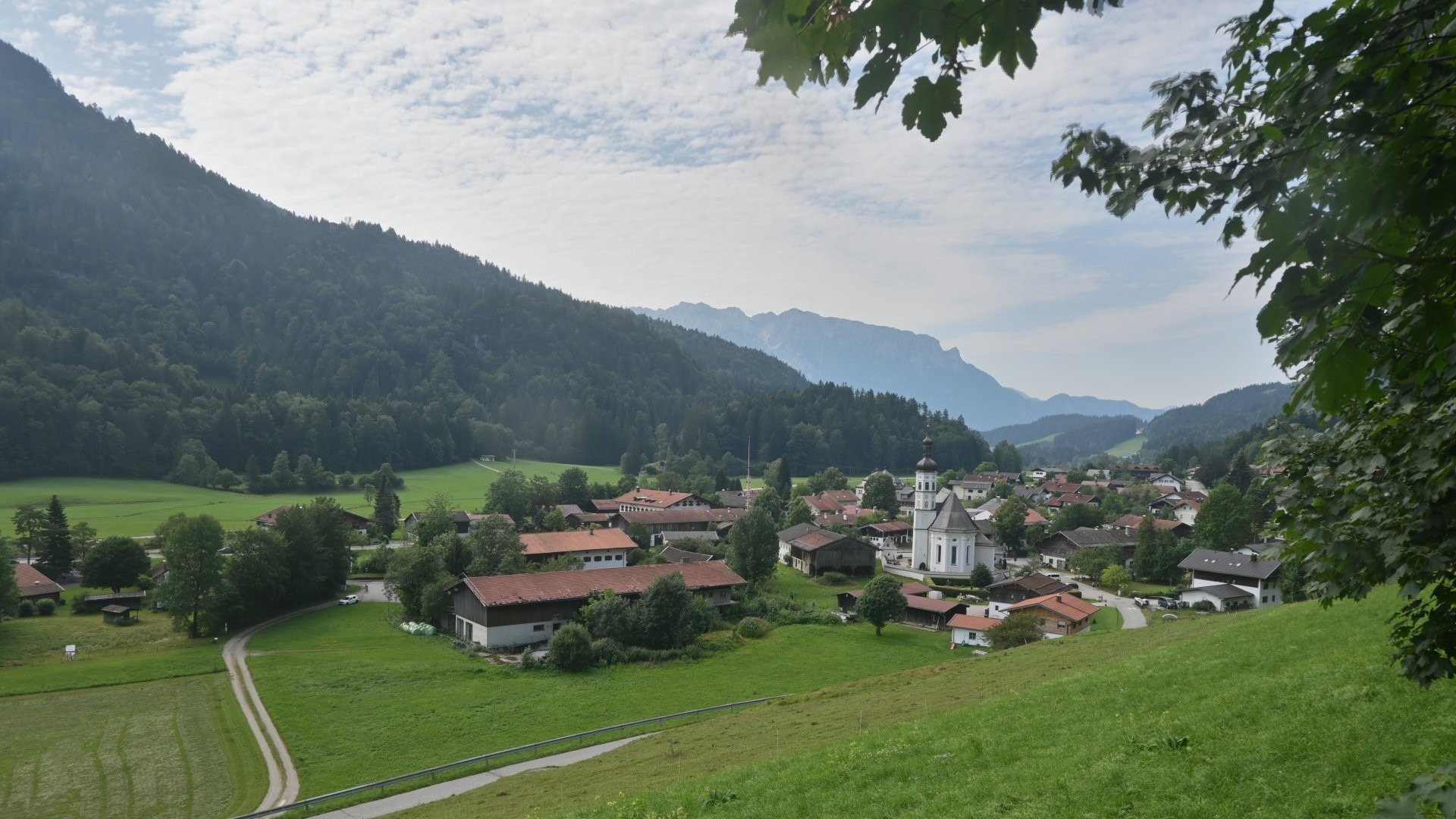 Archiv Foto Webcam Sachrang-Blick über Bergsteigerdorf