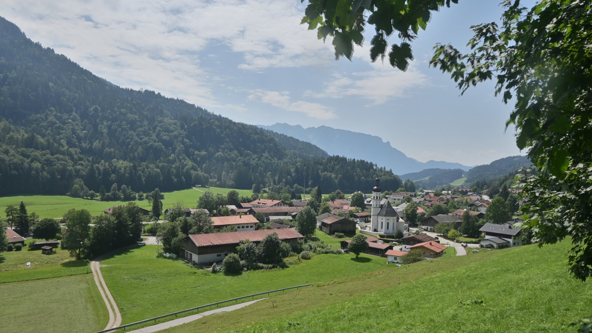 Archiv Foto Webcam Sachrang-Blick über Bergsteigerdorf