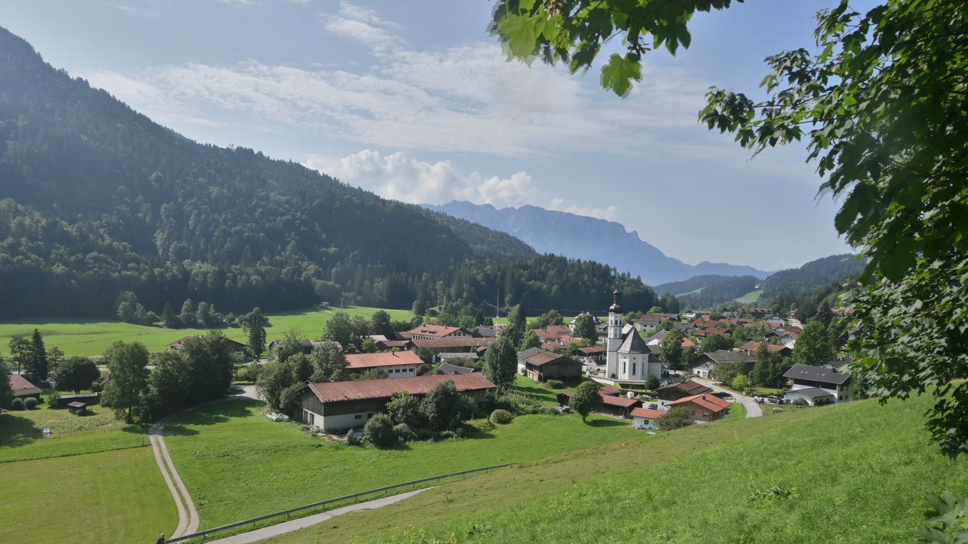 Archiv Foto Webcam Sachrang-Blick über Bergsteigerdorf