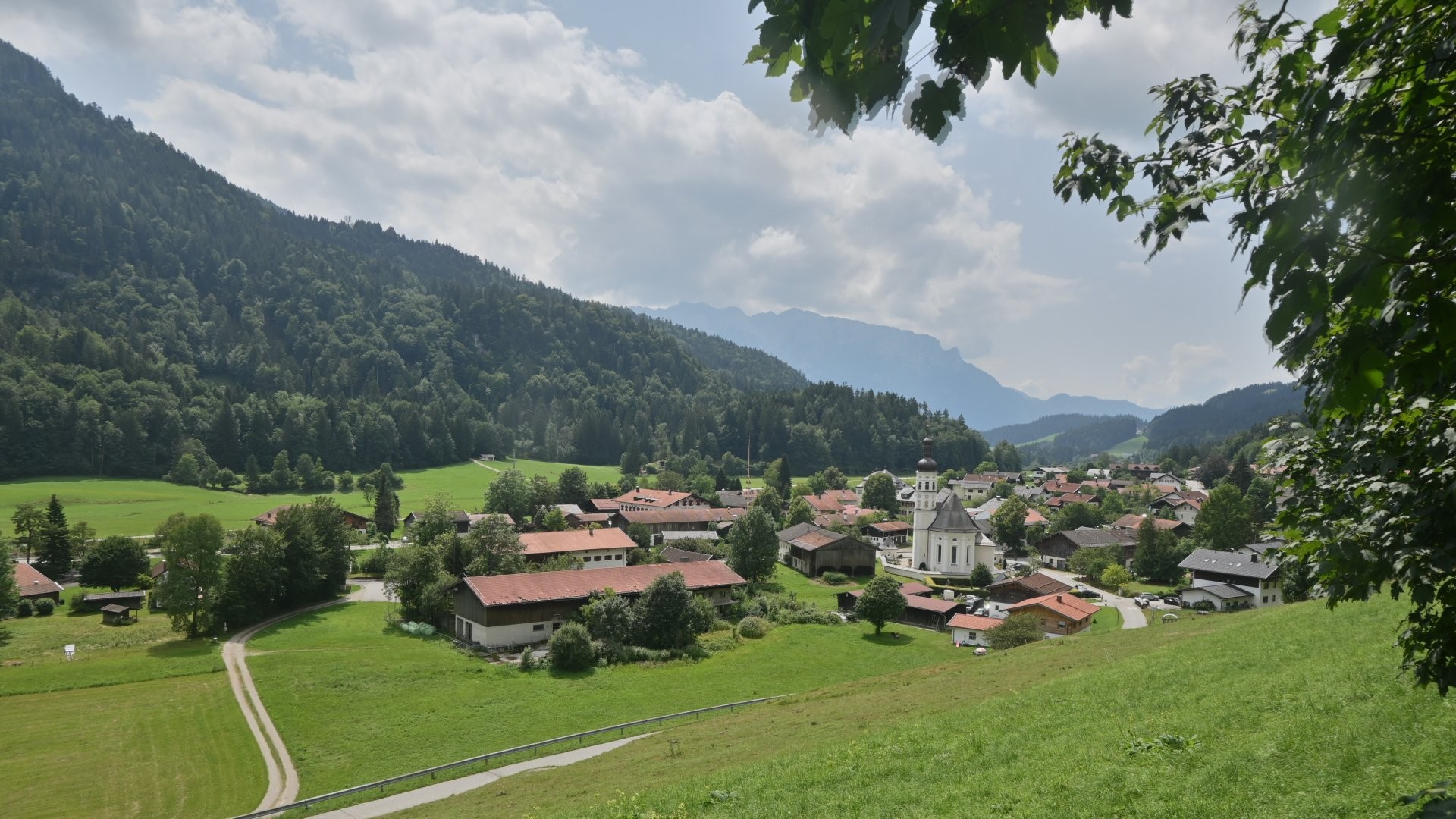 Archiv Foto Webcam Sachrang-Blick über Bergsteigerdorf