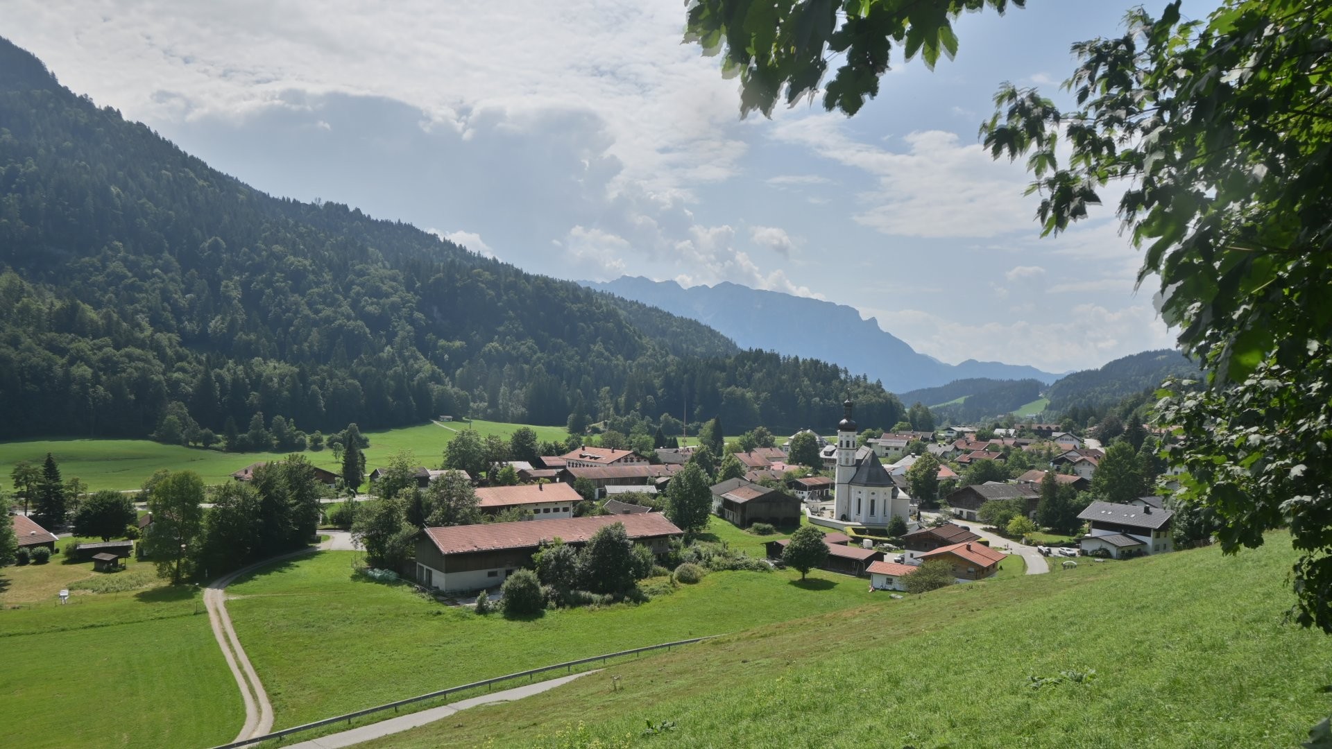 Archiv Foto Webcam Sachrang-Blick über Bergsteigerdorf