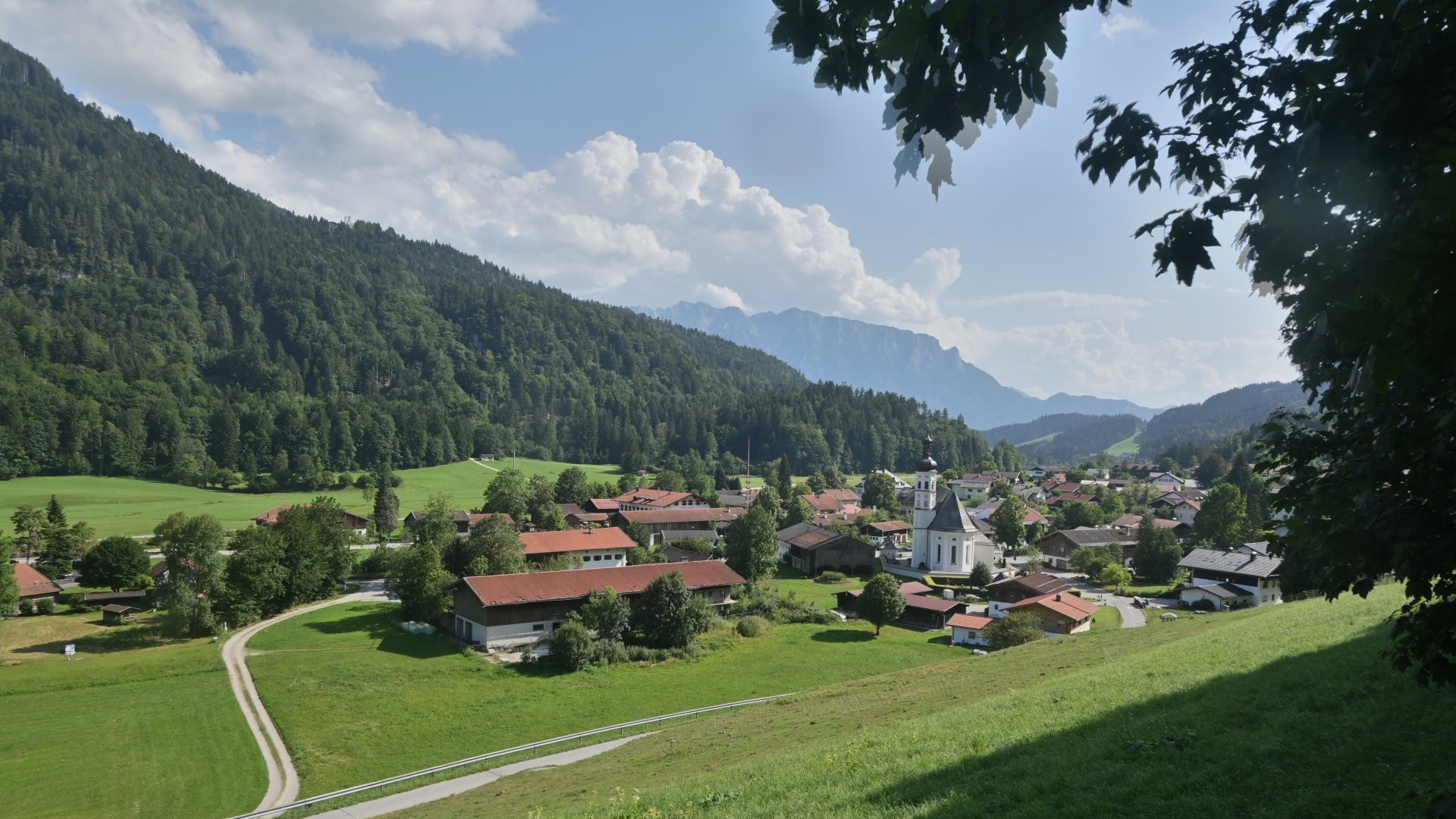 Archiv Foto Webcam Sachrang-Blick über Bergsteigerdorf
