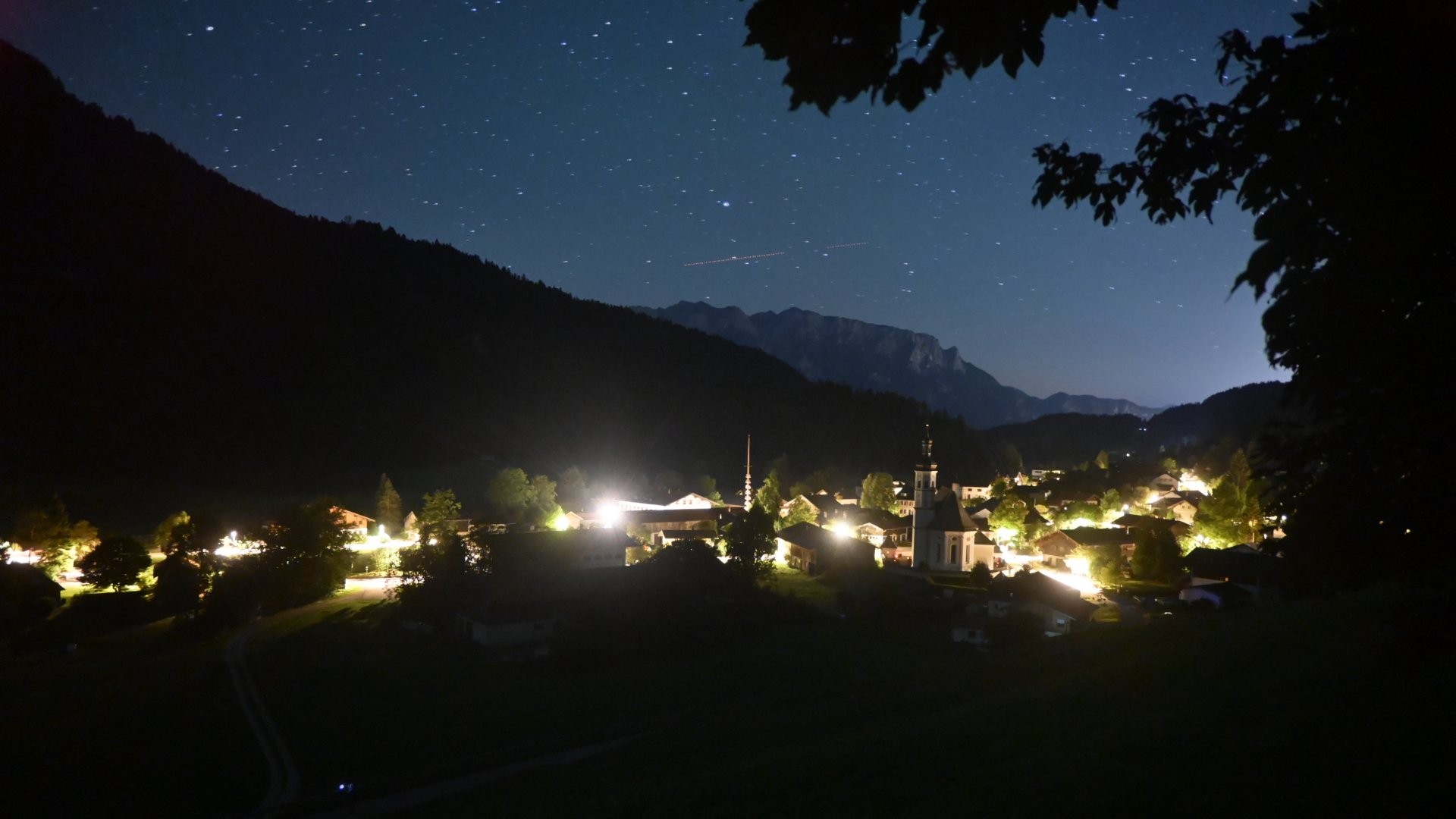 Archiv Foto Webcam Sachrang-Blick über Bergsteigerdorf