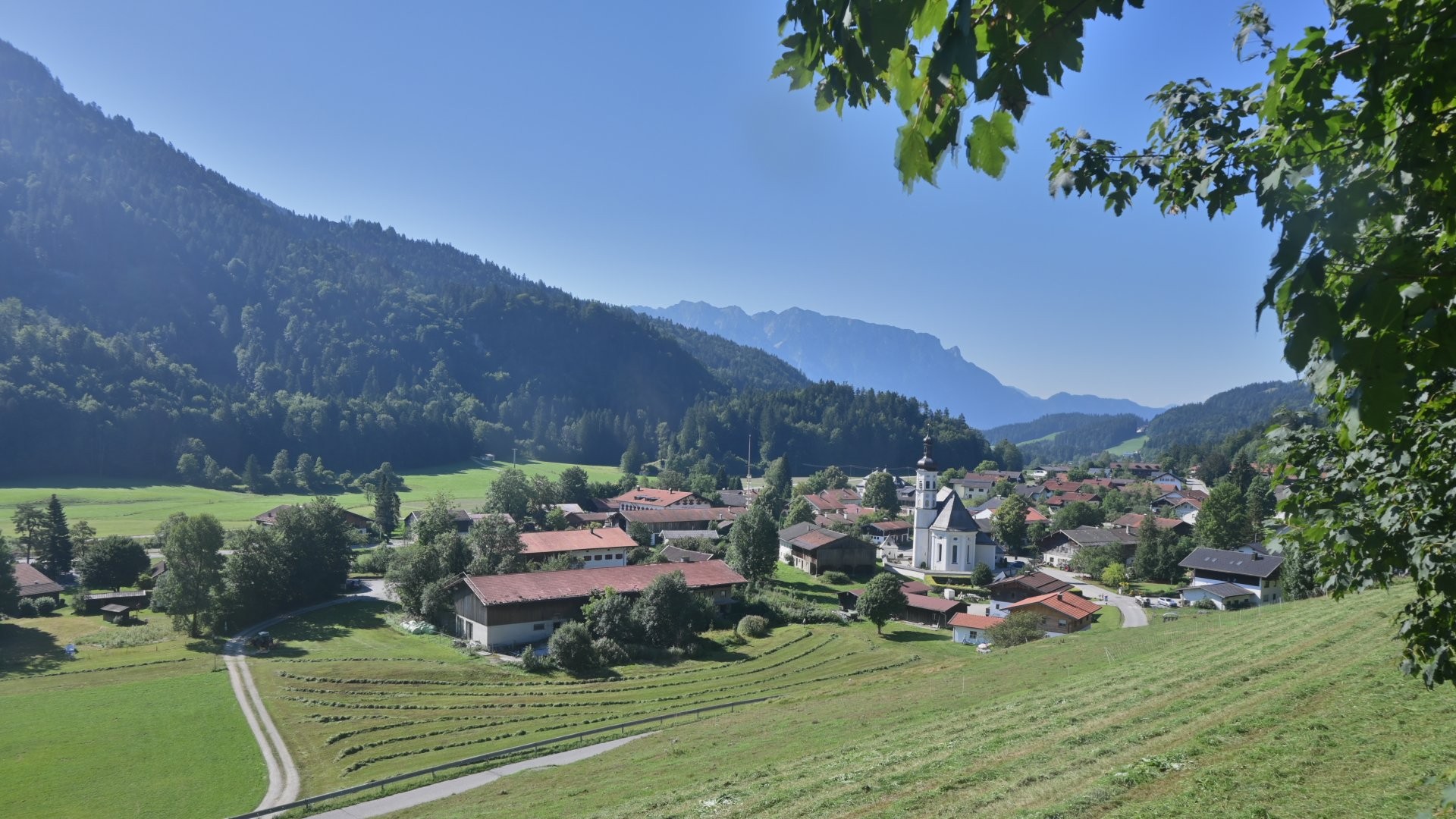 Archiv Foto Webcam Sachrang-Blick über Bergsteigerdorf