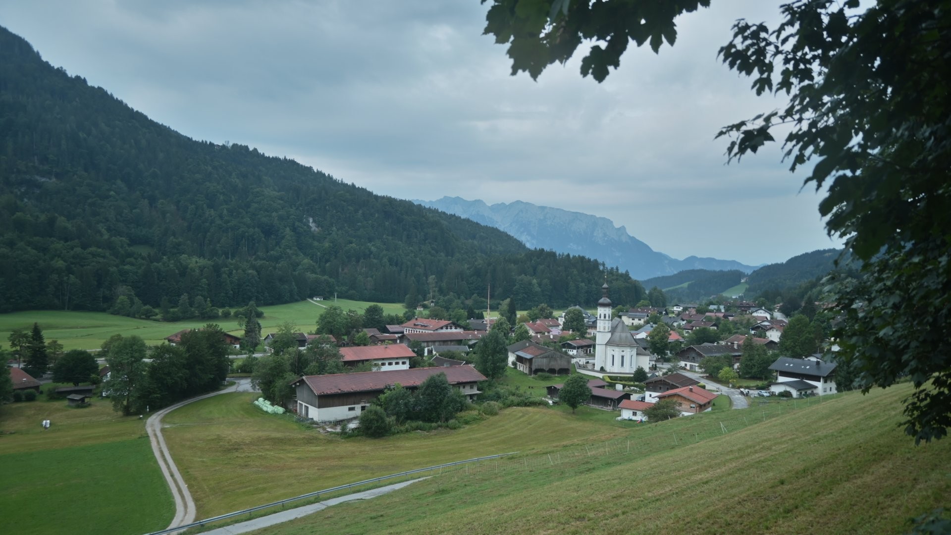 Archiv Foto Webcam Sachrang-Blick über Bergsteigerdorf