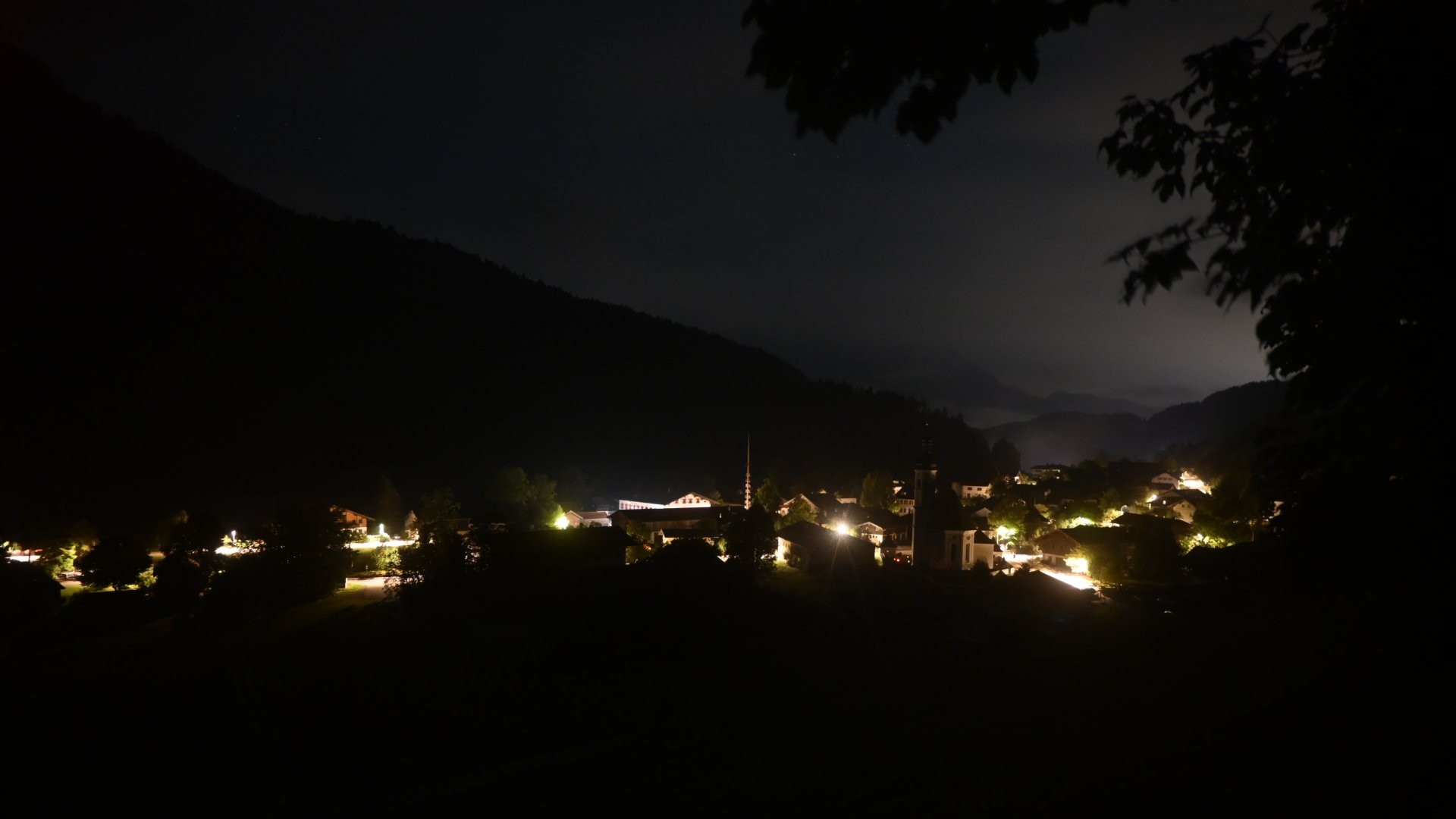 Archiv Foto Webcam Sachrang-Blick über Bergsteigerdorf