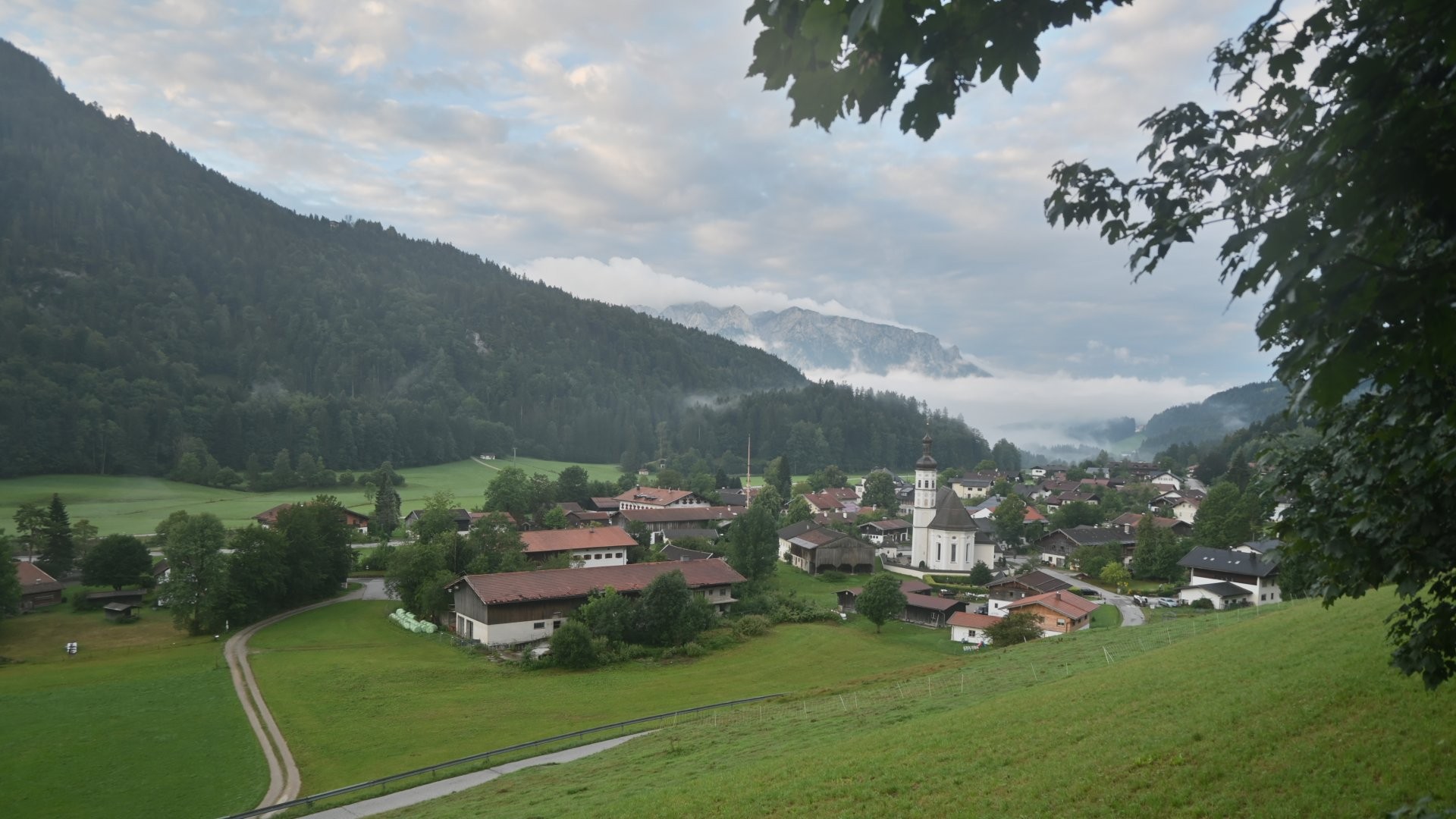 Archiv Foto Webcam Sachrang-Blick über Bergsteigerdorf