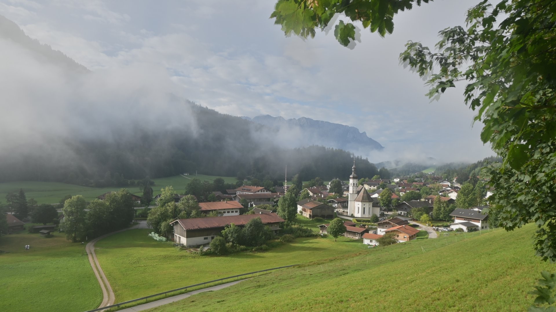 Archiv Foto Webcam Sachrang-Blick über Bergsteigerdorf