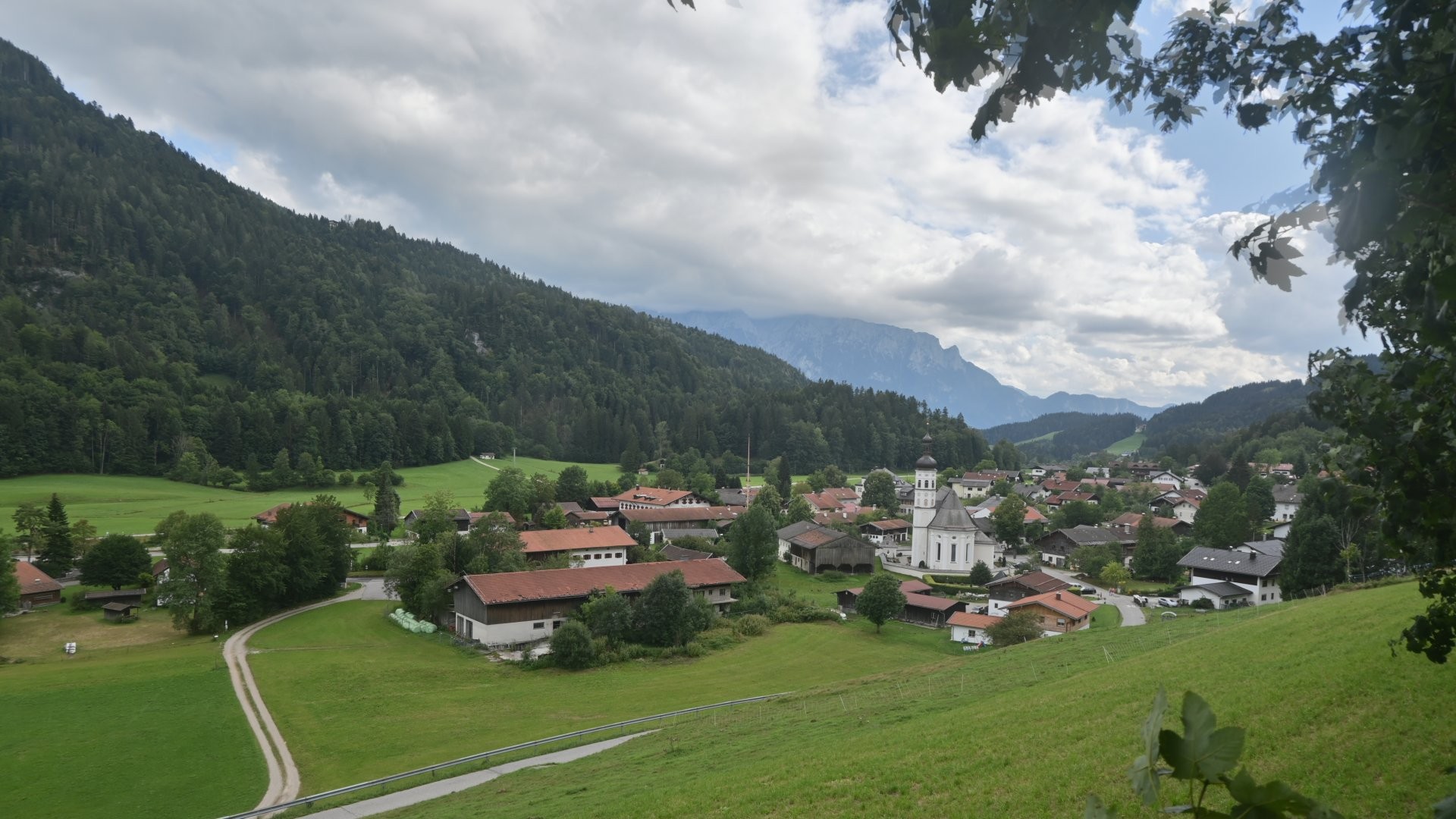 Archiv Foto Webcam Sachrang-Blick über Bergsteigerdorf