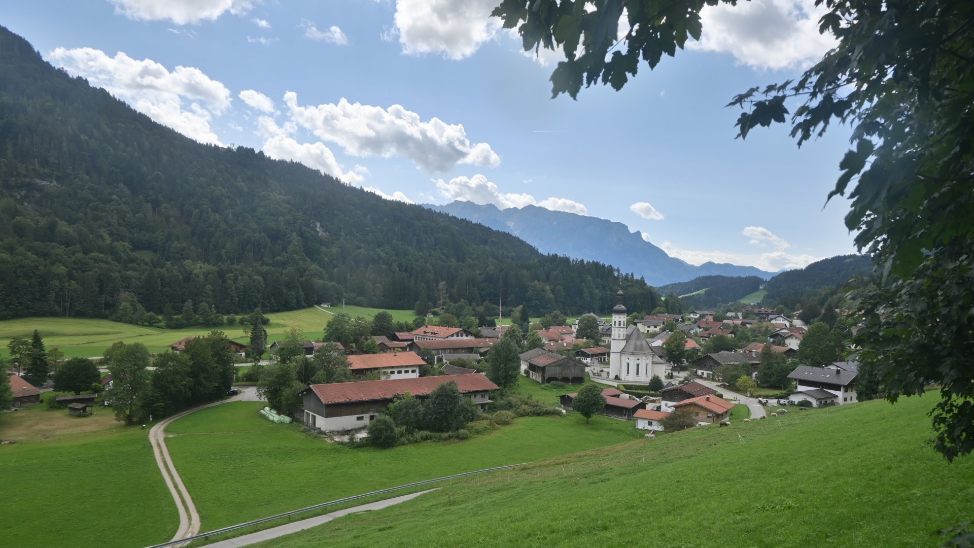 Archiv Foto Webcam Sachrang-Blick über Bergsteigerdorf