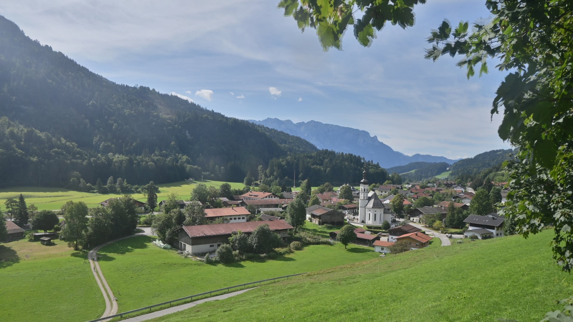 Archiv Foto Webcam Sachrang-Blick über Bergsteigerdorf